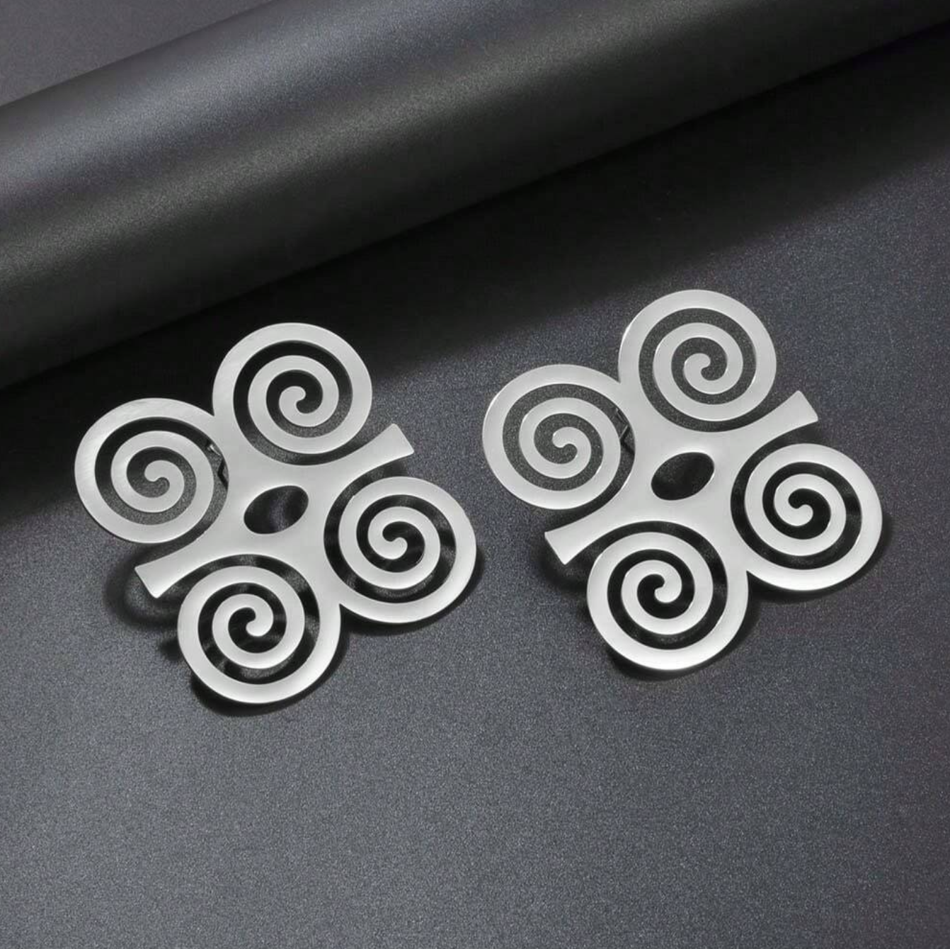 Silver Dwennimmen  Adinkra earrings