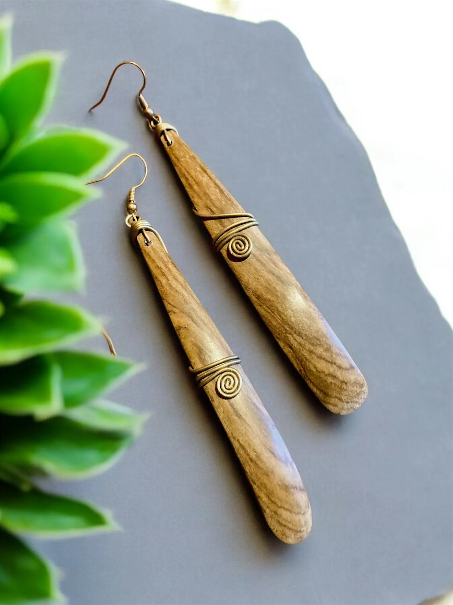 Wood and brass African ethnic earrings 1.6 - Style Me African