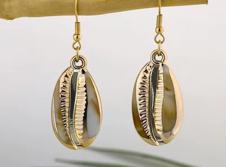 Gold Marble effect cowrie earrings 1.4 - Style Me African