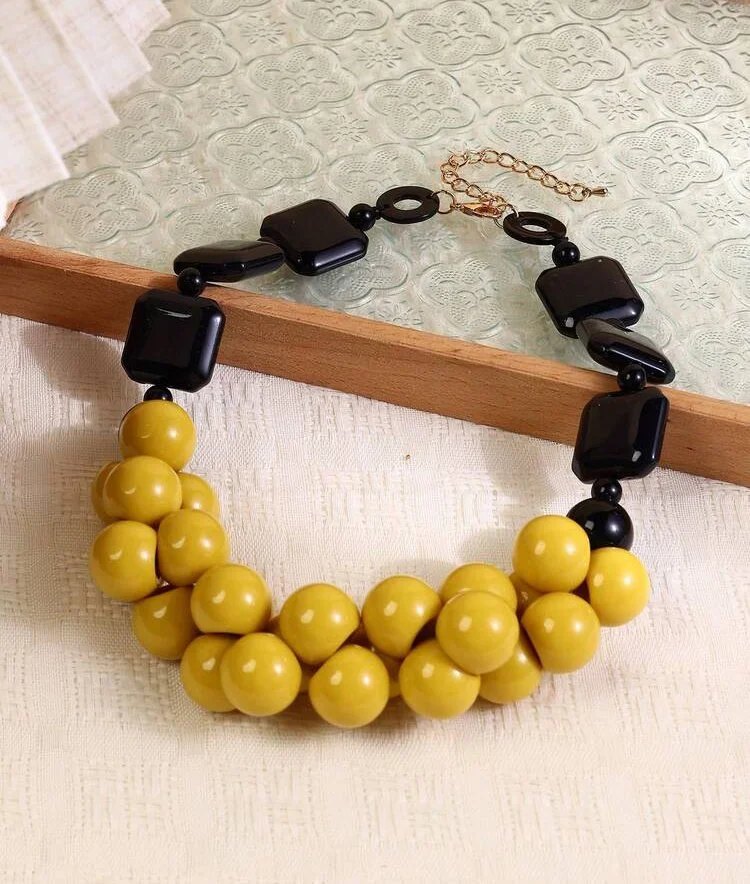 Women’s Yellow bead necklace 1.4 - Style Me African