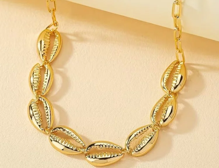 Gold Cowrie choker Necklace 1.3 - Style Me African