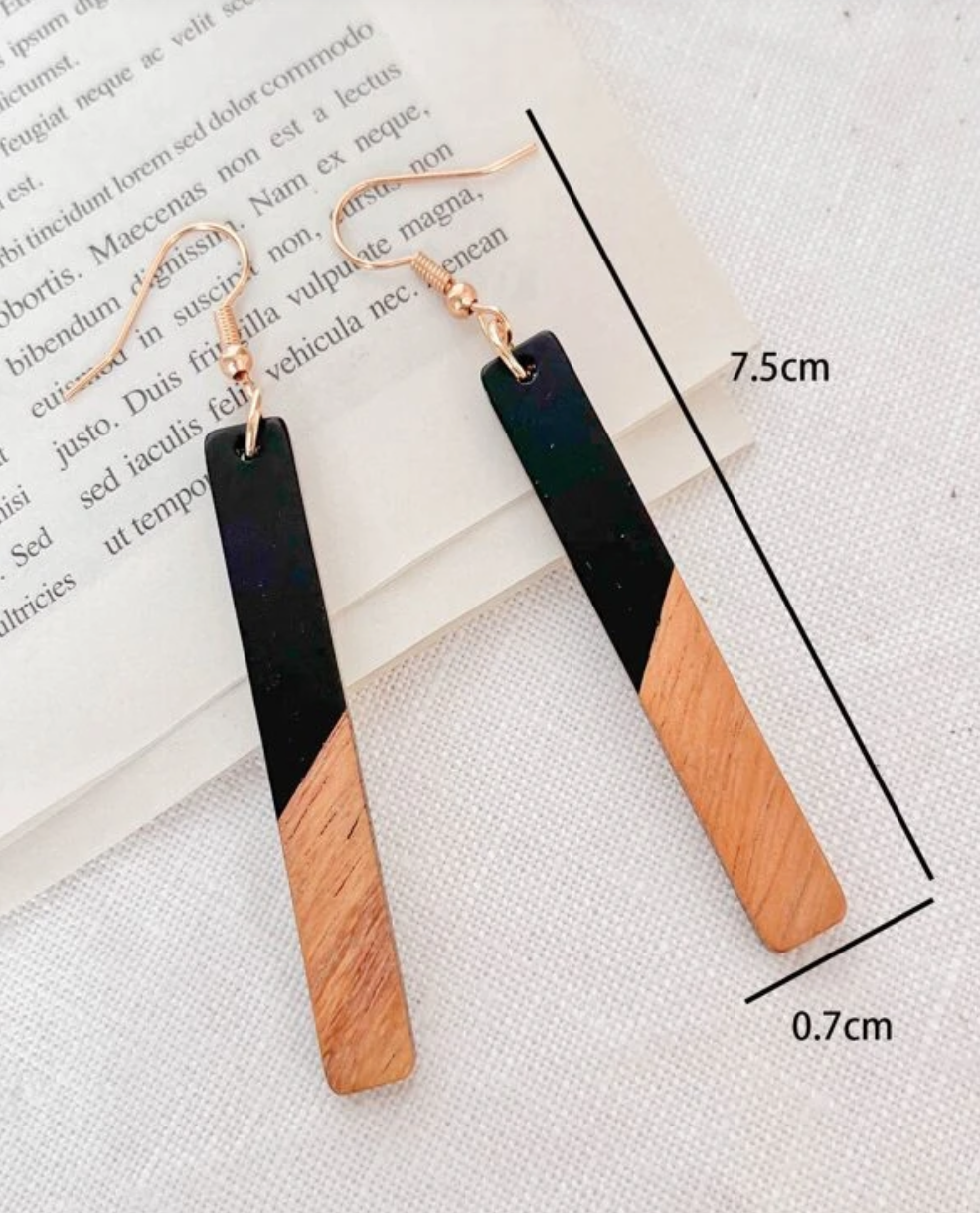 Wood and resin black earrings 1.2 - Style Me African