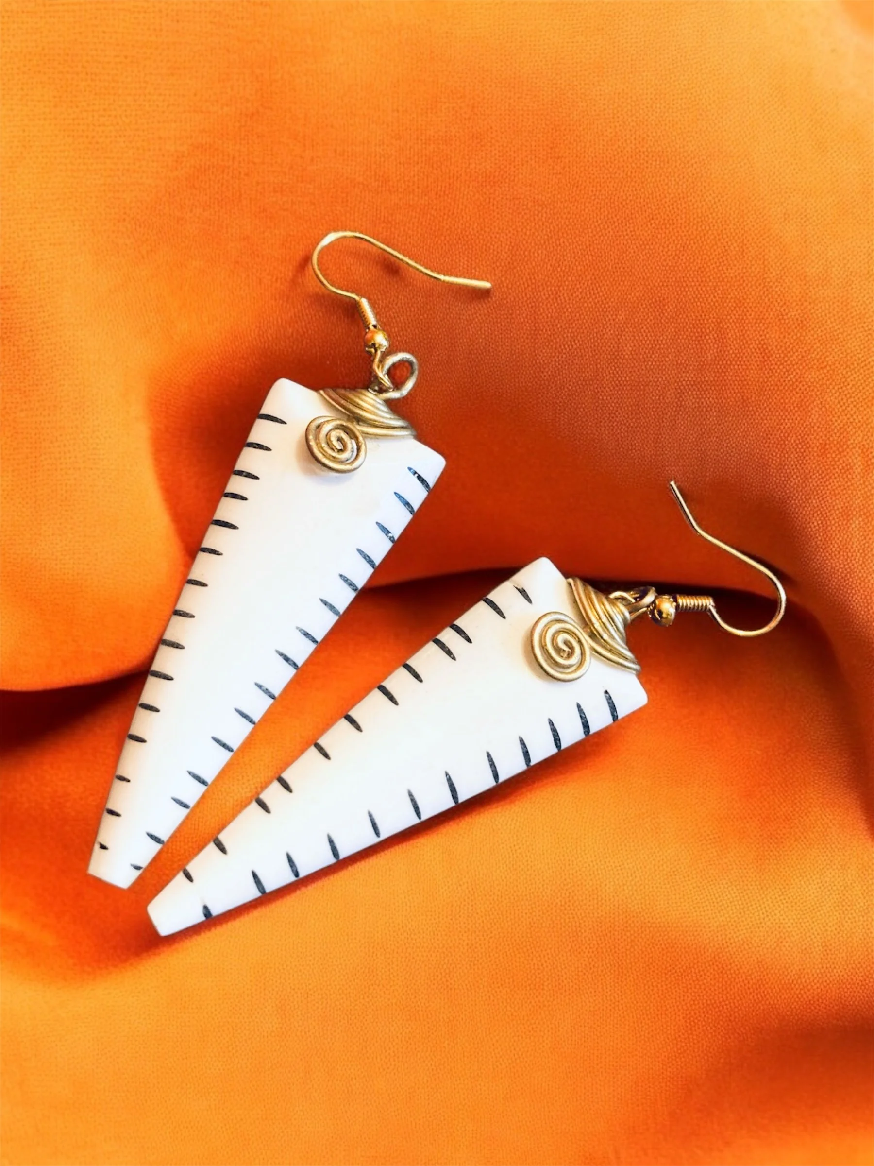 White Tribal African ethnic earrings 1.3 - Style Me African