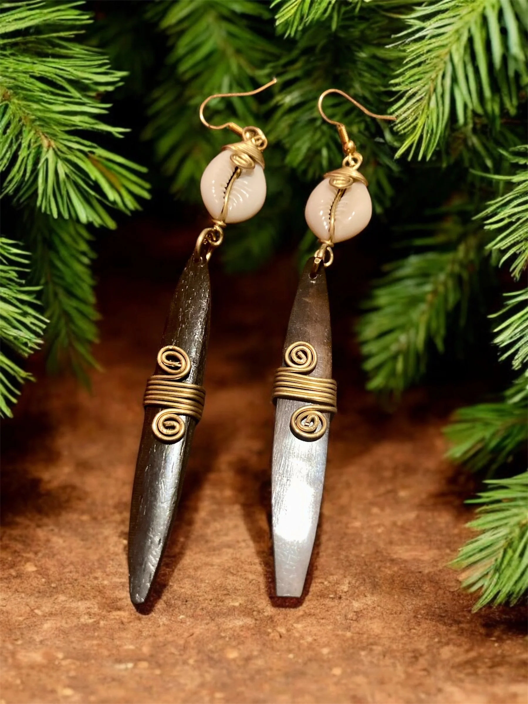 African Wooden cowrie ethnic earrings1.3 - Style Me African