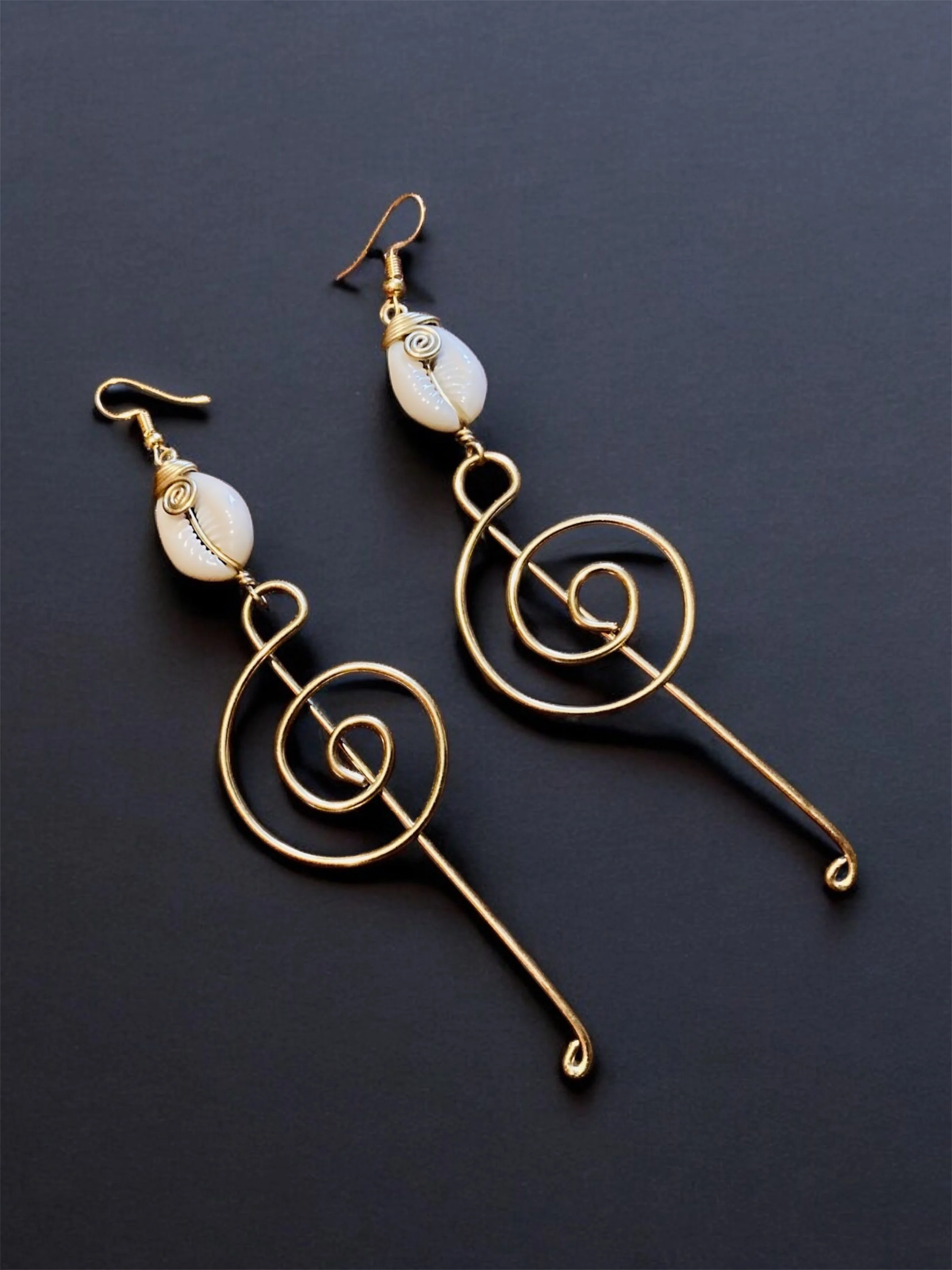 Cowrie Clef symbol earrings 1.5 - Style Me African