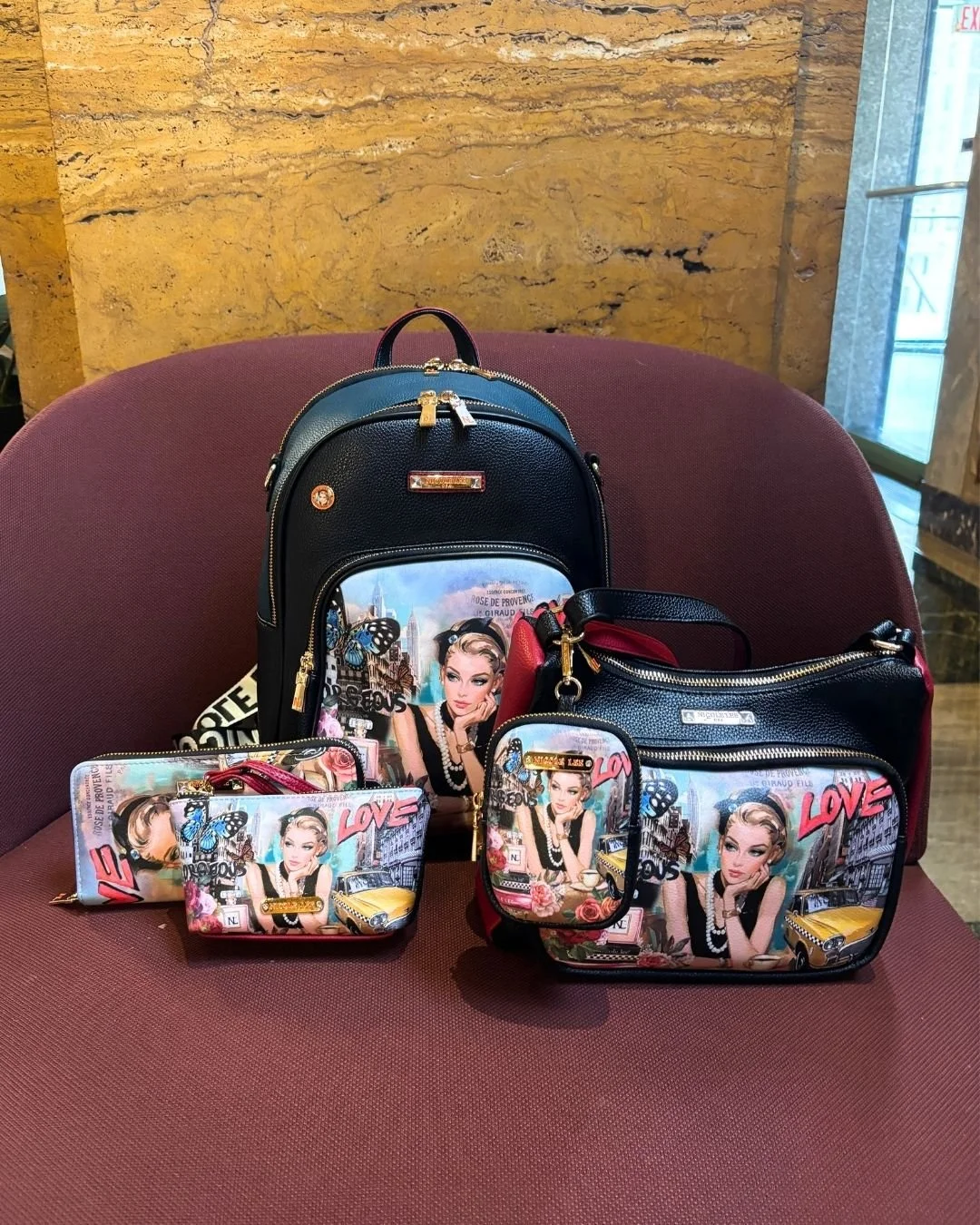 A complete expression of the modern muse, the Sabina Imagines 5PC Set combines a backpack, crossbody, pouch, coin purse, and wallet each crafted with structured form, refined hardware, and high-fashion storytelling.

SABINA IMAGINES 5PC SET:
BACKPACK