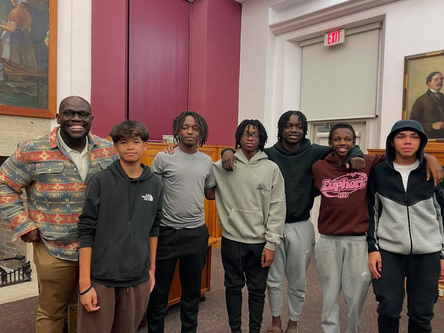 The WABC Author Event with Caleb Gayle was a huge success! Thank you to our cosponsors, @nfsjorg and @winpublib for helping us bring a fantastic night of history to Winchester. And big thanks to Caleb for a truly educational and entertaining evening!