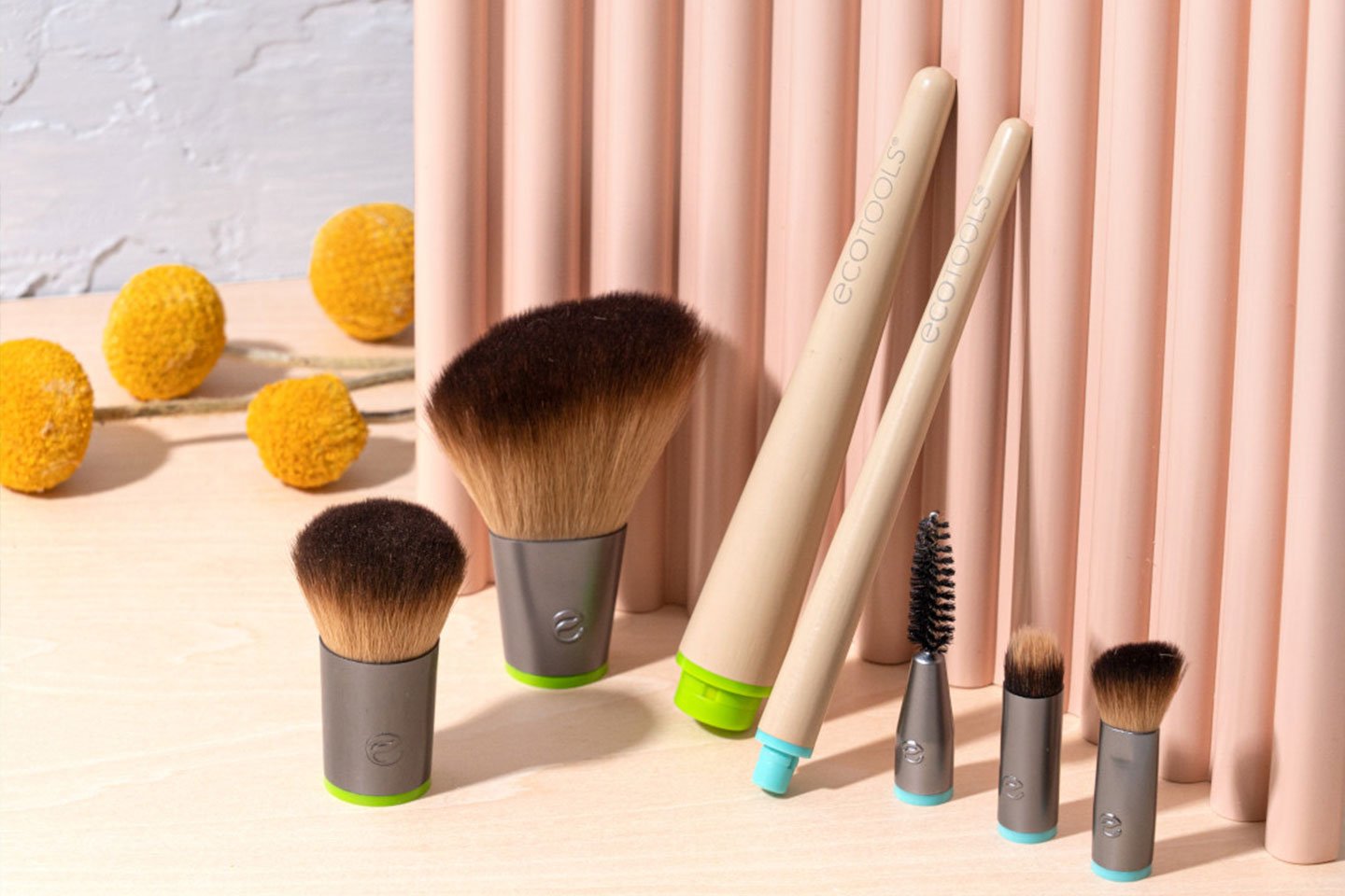 paris-presents-ecotools-replaceable-brush-heads.jpg