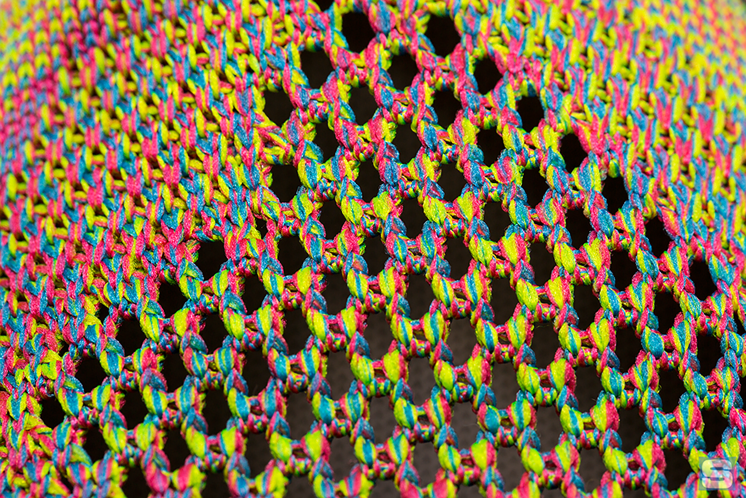 knoll-technical-knit-open-weave.png