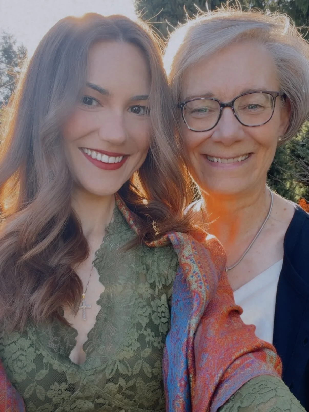 Mocktails &amp; Mama 🤍

This was deep on my heart to share after a beautiful birthday getaway for mama bear.

Never lose sight of what matters most.

Presence with those who matter most.
Our family.
Our close friends.

We get busy.
We start striving