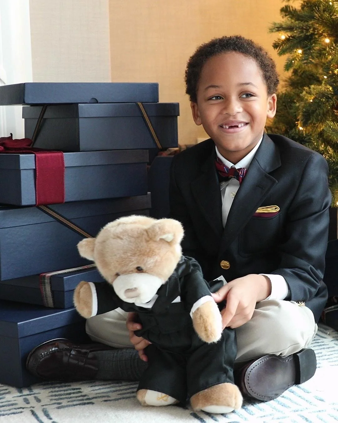 Aéropostale, Forever 21 and More Celebrate #GivingTuesday