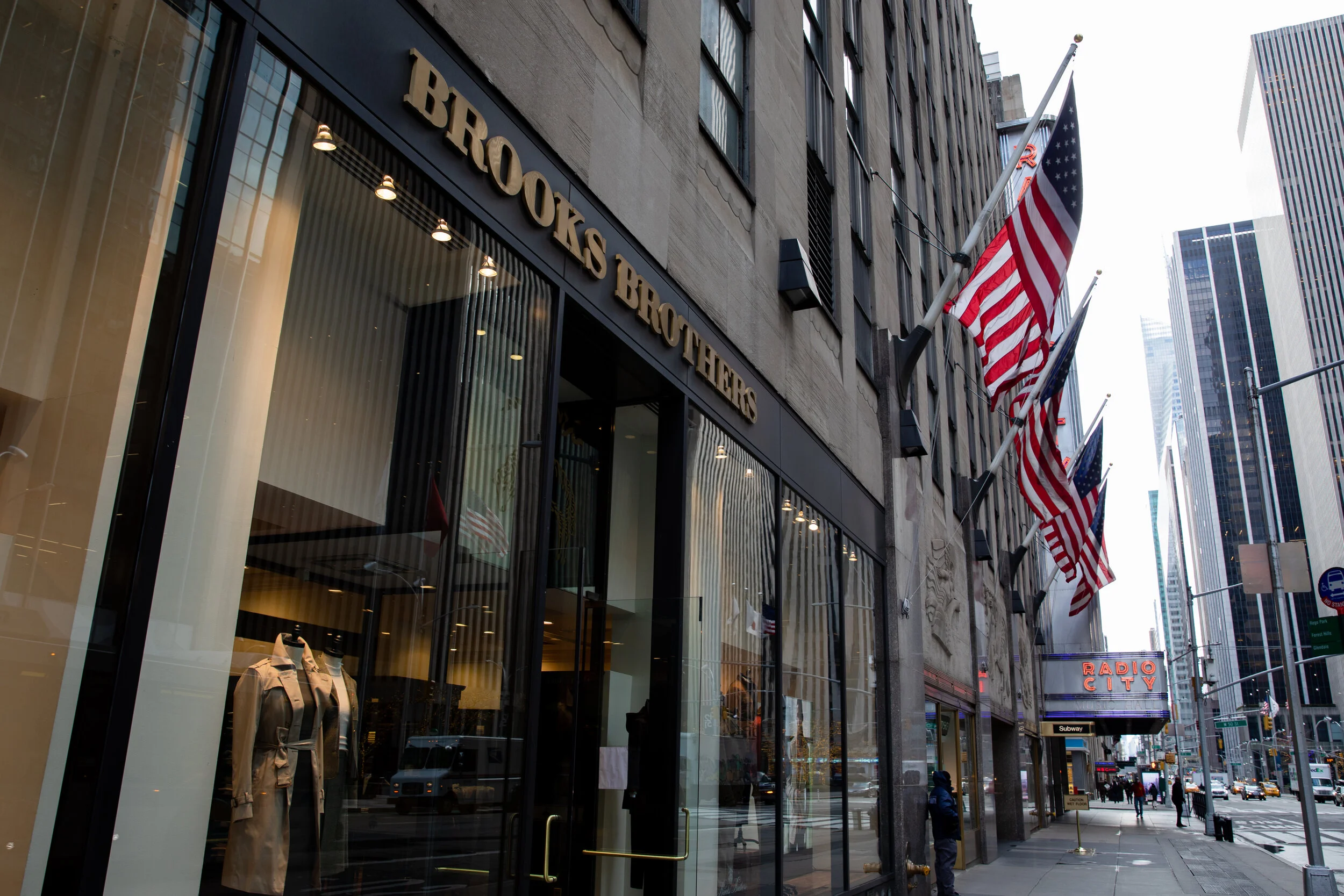Brooks Brothers Returns to Rockefeller Center in New York City