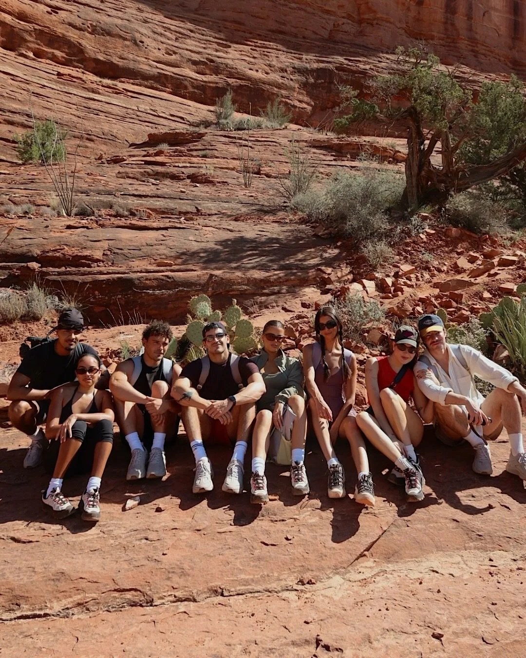 Hunter saddled up and headed to Sedona, Arizona, to host an intimate influencer wellness retreat for a nature-driven experience.

Set against the red rock landscape, guests spent days hiking in Hunter sneakers and boots, stargazing and horseback ridi