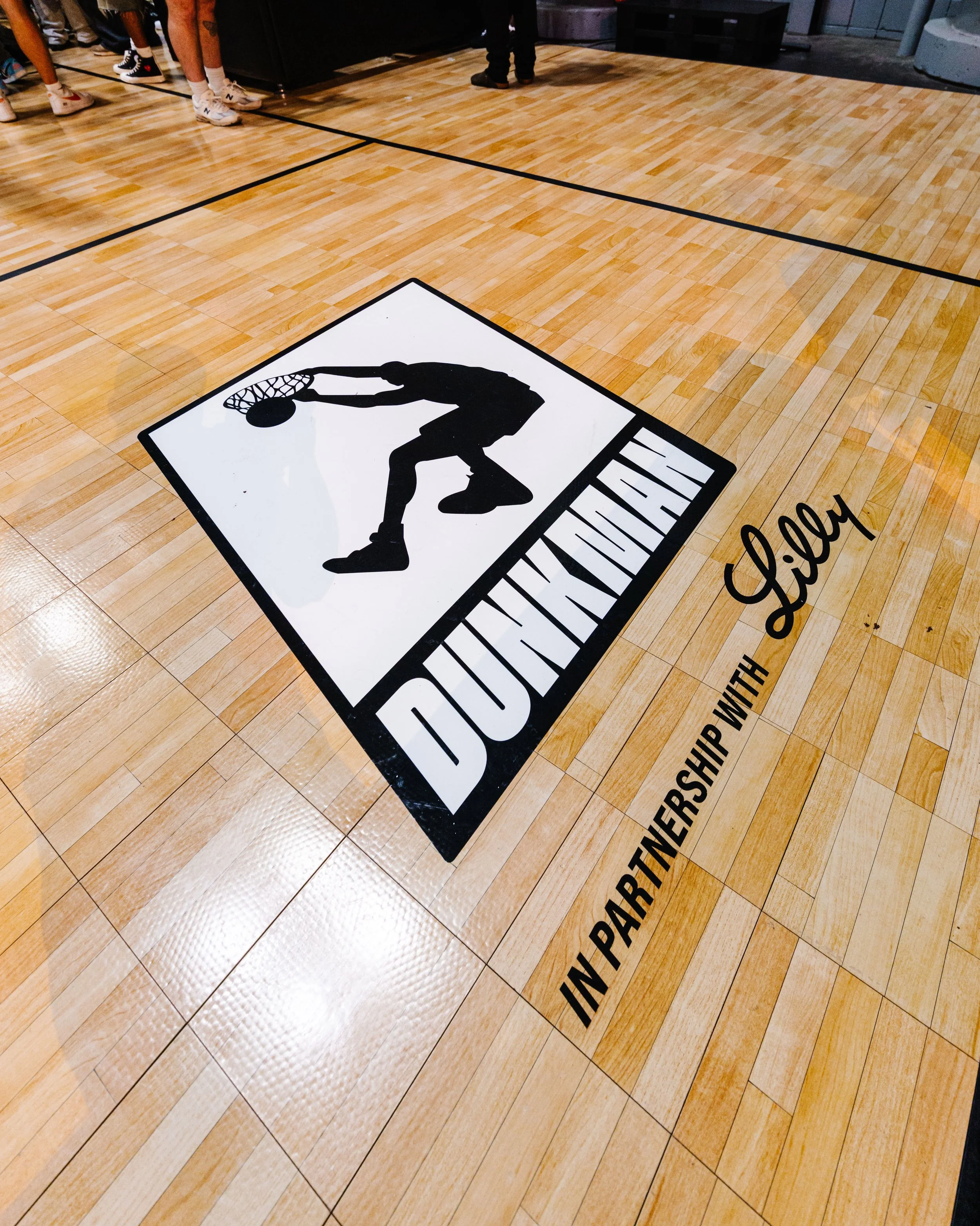 Shaquille O'Neal DUNKMAN Fanatics Fest Dunk Exhibition
