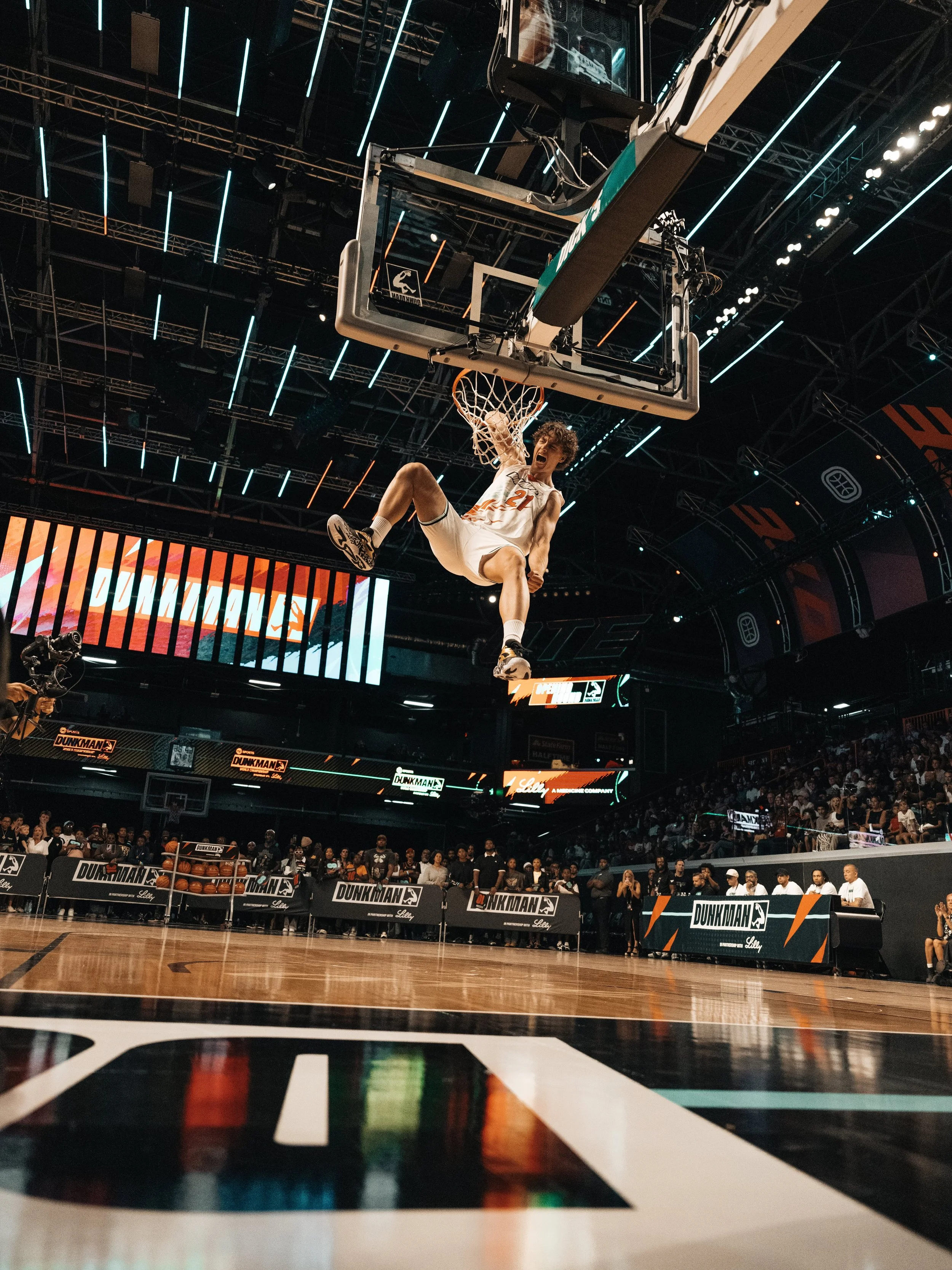 Shaquille O'Neal Dunkman Group B Athletes