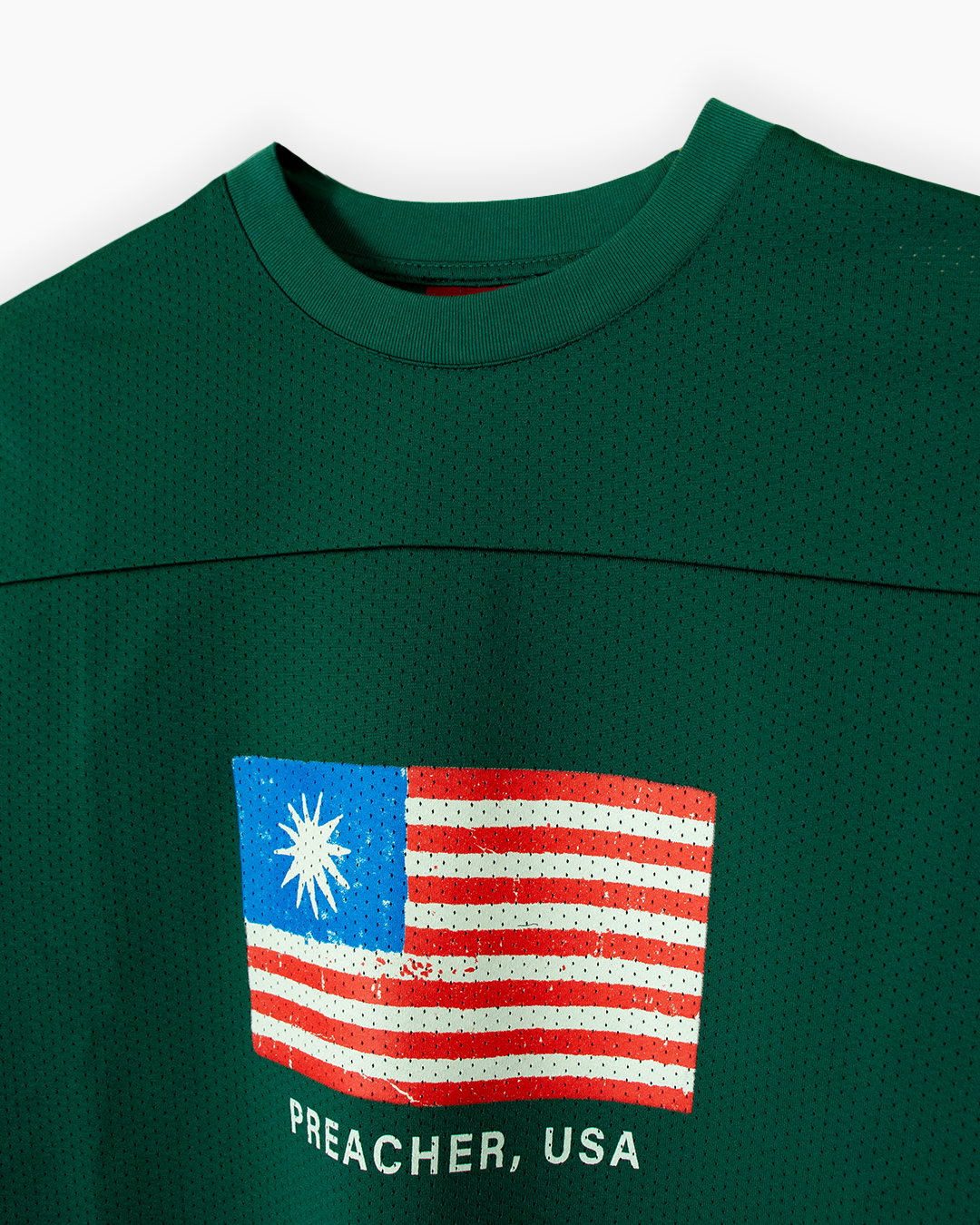 Closeup_Greenjersey.png