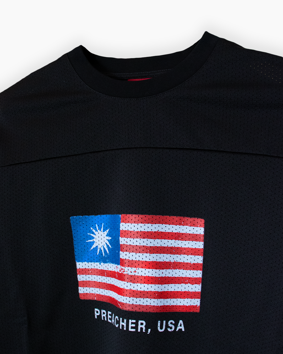 CloseUp_BlackJersey.png