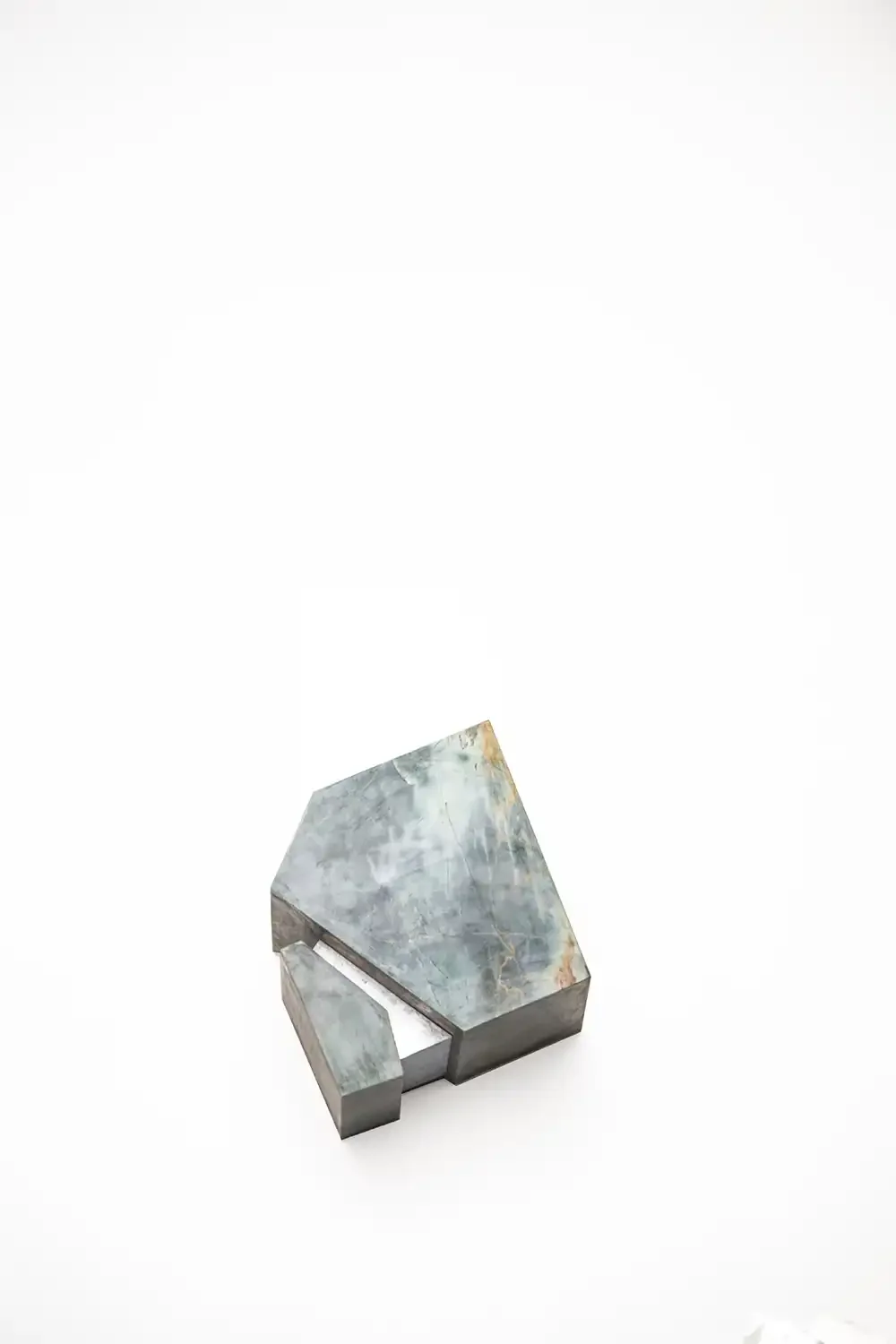 TALARA SIDE TABLE - UNNO EDITIONS