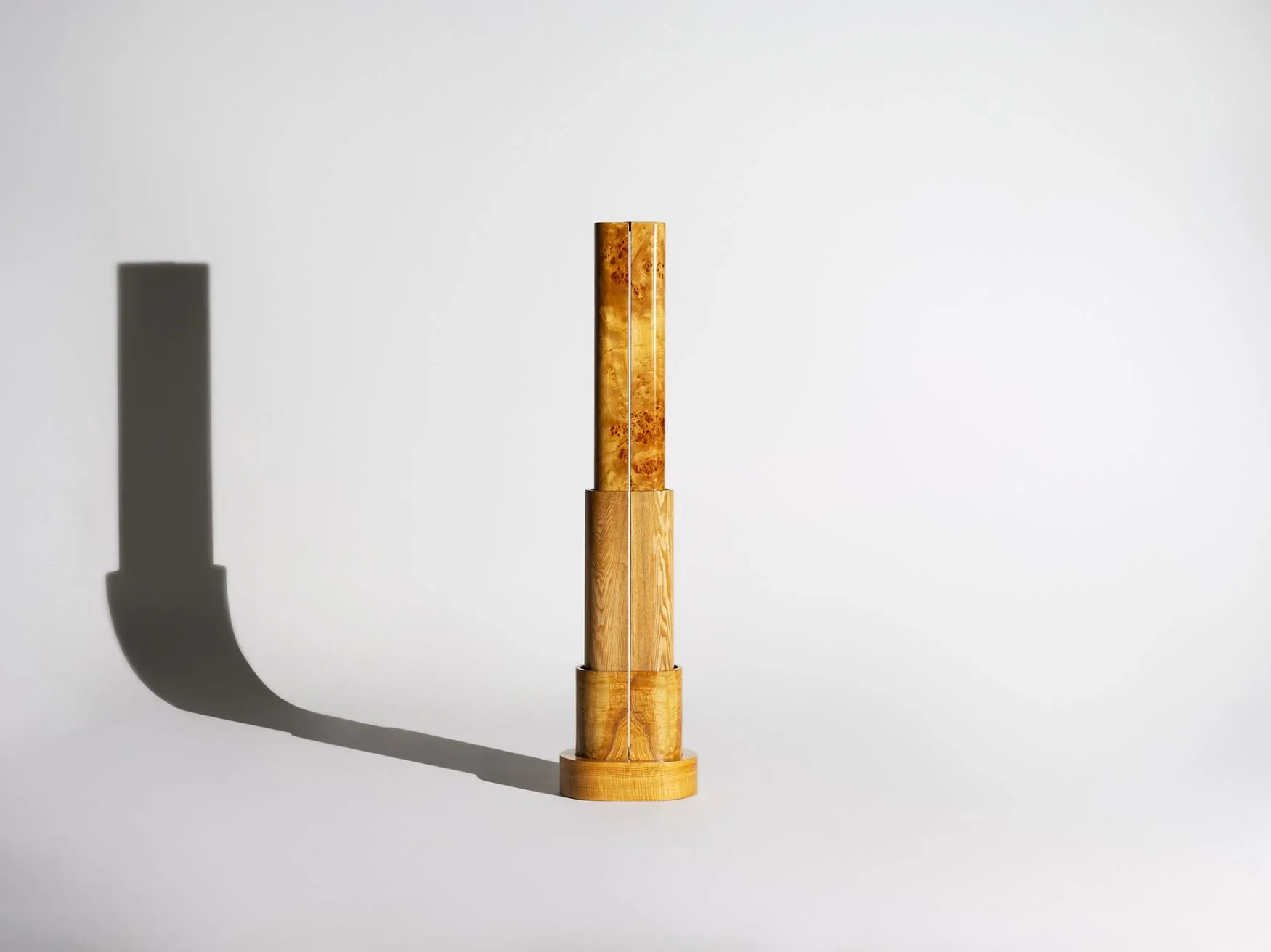 Eructus Lamp - Andrea Vargas Dieppa