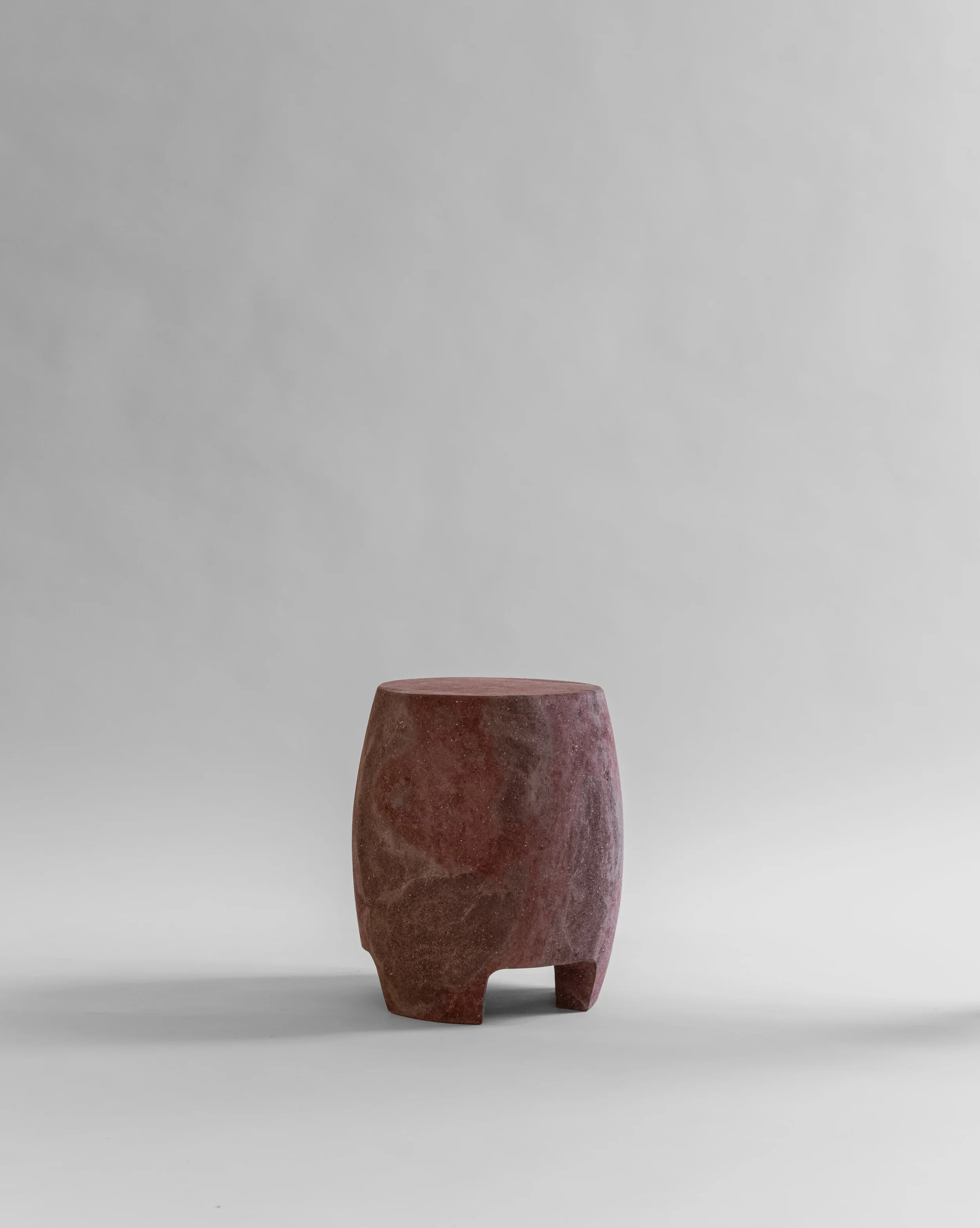 H116 Lava Stool tezontle