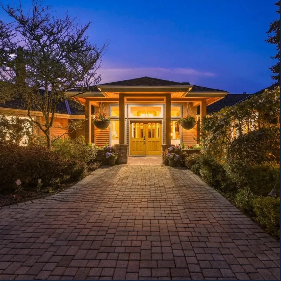 Nielsen RE Group Luxury Homes