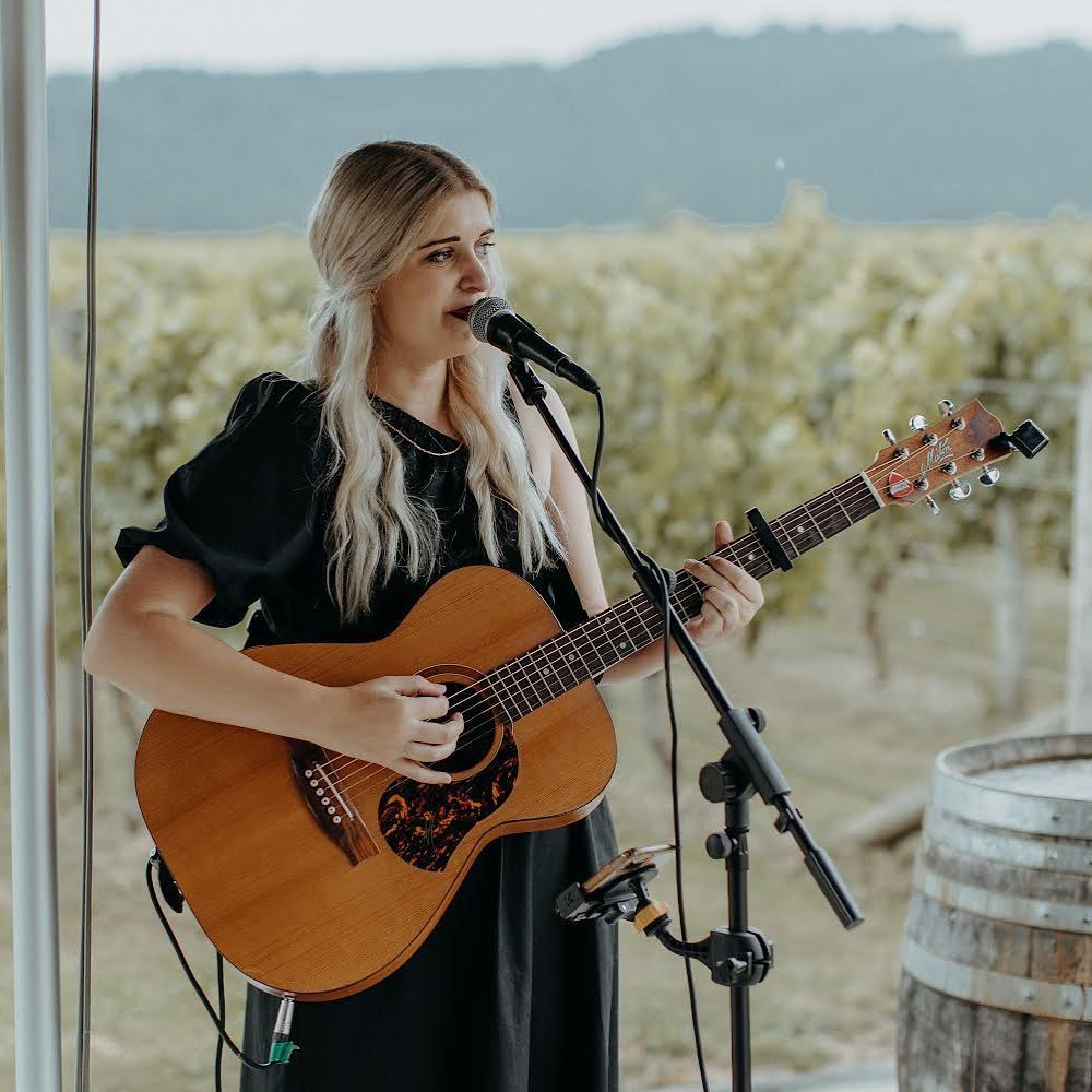 Today officially marks 10 years since I performed at my first wedding &hearts;️ 

Barely out of high school, it was for the gorgeous @underthewildstars who found me on YouTube and asked me to sing her down the aisle! I couldn&rsquo;t believe it - I w
