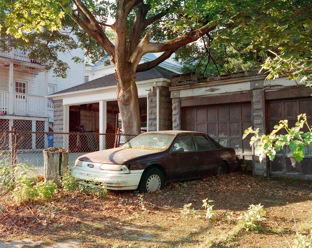 Mamiya 7 + 65mm | Cinestill 800T
Scanned with Sony A7RIII &amp; Sigma 70mm macro
Converted with Negative Lab Pro