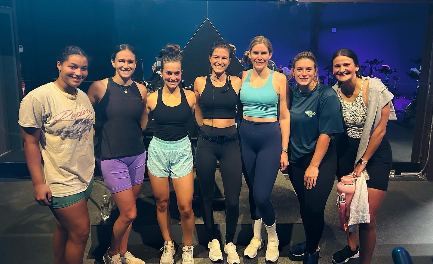 A sweaty SPIN sesh at 5:30 AM.. what a great way to kick off the weekend! ⚡️ Ally is back in the studio tomorrow morning at 9! Book your bike to feel strong and release endorphins! 💪 See you at BYLD!