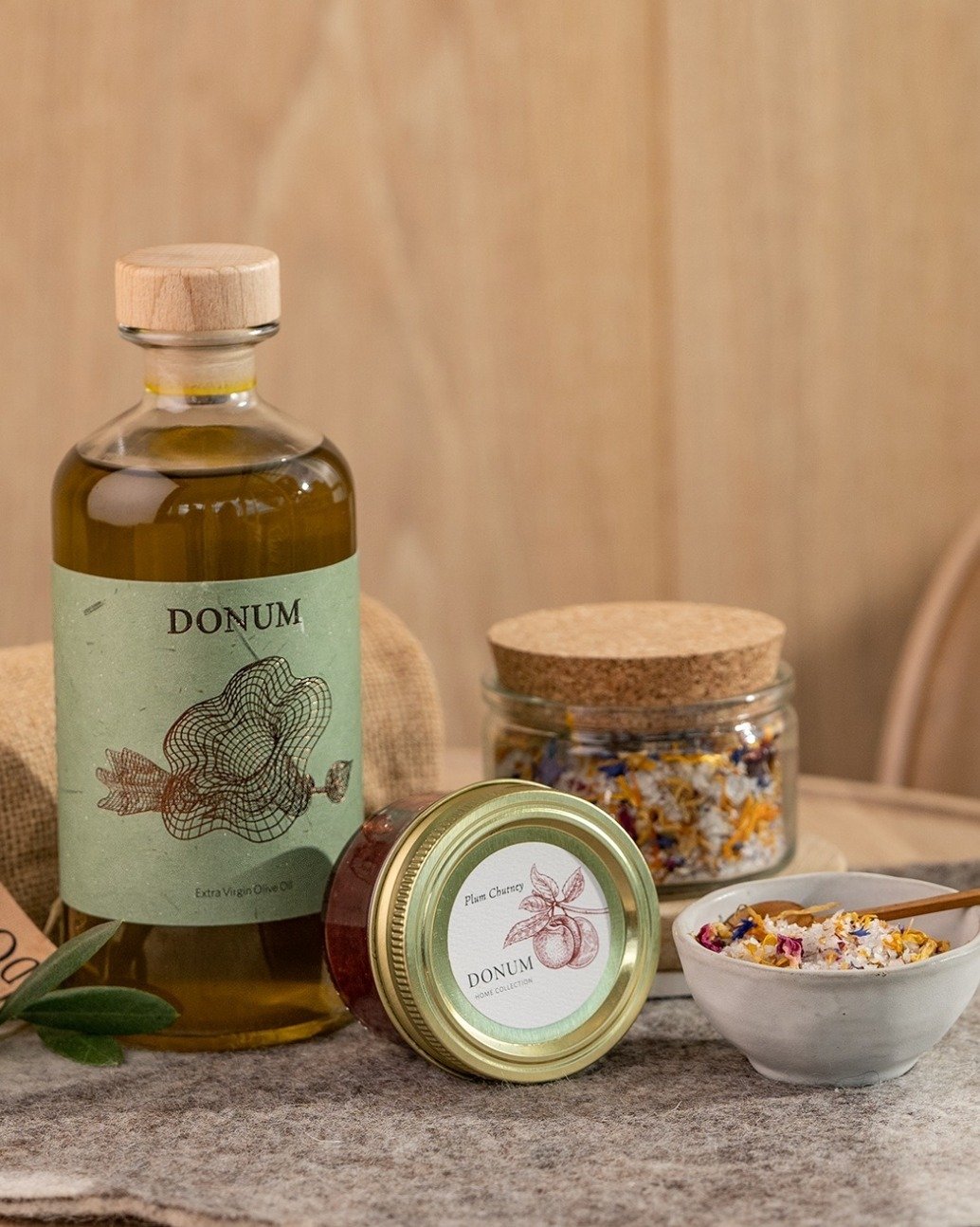 Enhance your culinary creations this spring with @donumestate's Carneros Culinary Gift Set. ⁠
⁠
Including their floral finishing salt, Estate Olive Oil and a jar of their Estate Plum Chutney, this set is guaranteed to elevate any seasonal dish.⁠
⁠
To