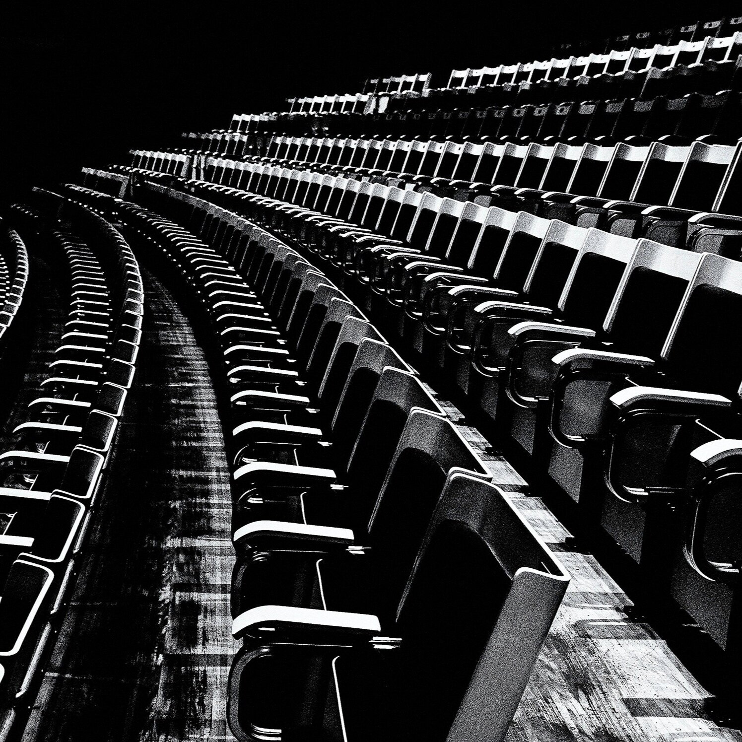 empty+seats+IMG_1764+72dpi+1500px.jpg