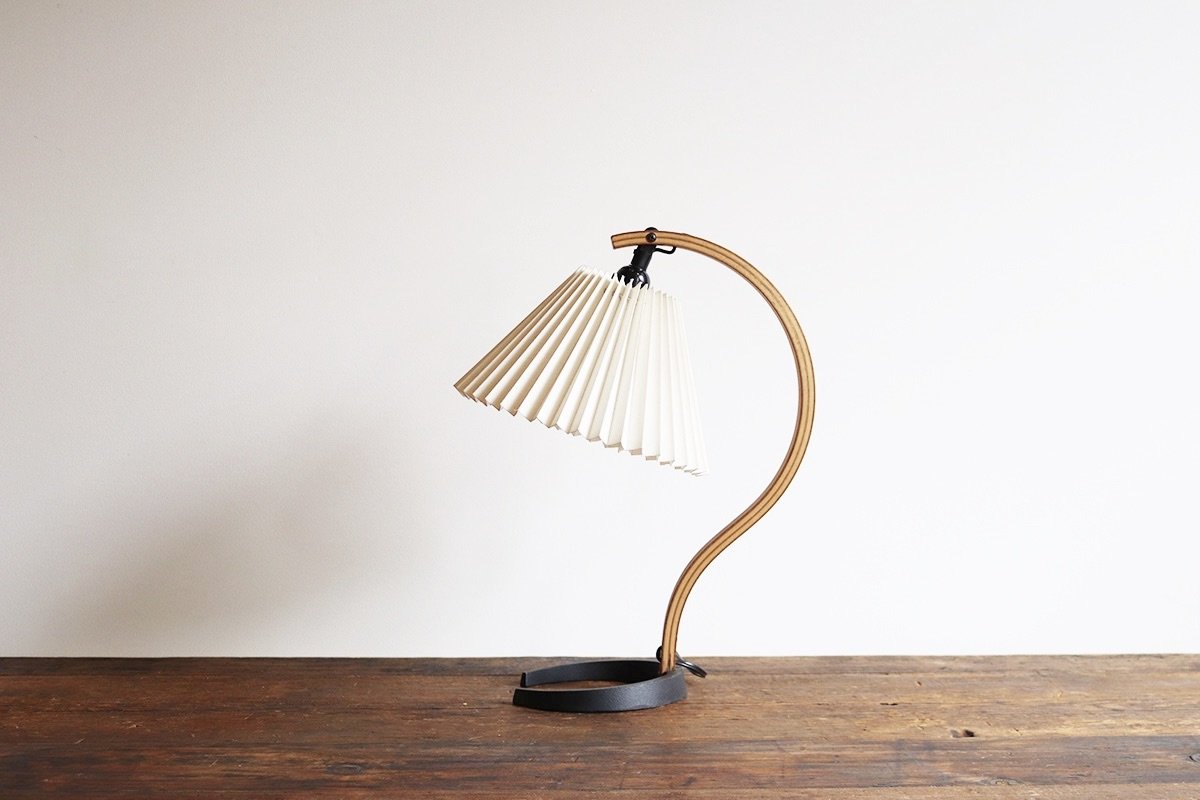 Caprani Desk Lamp