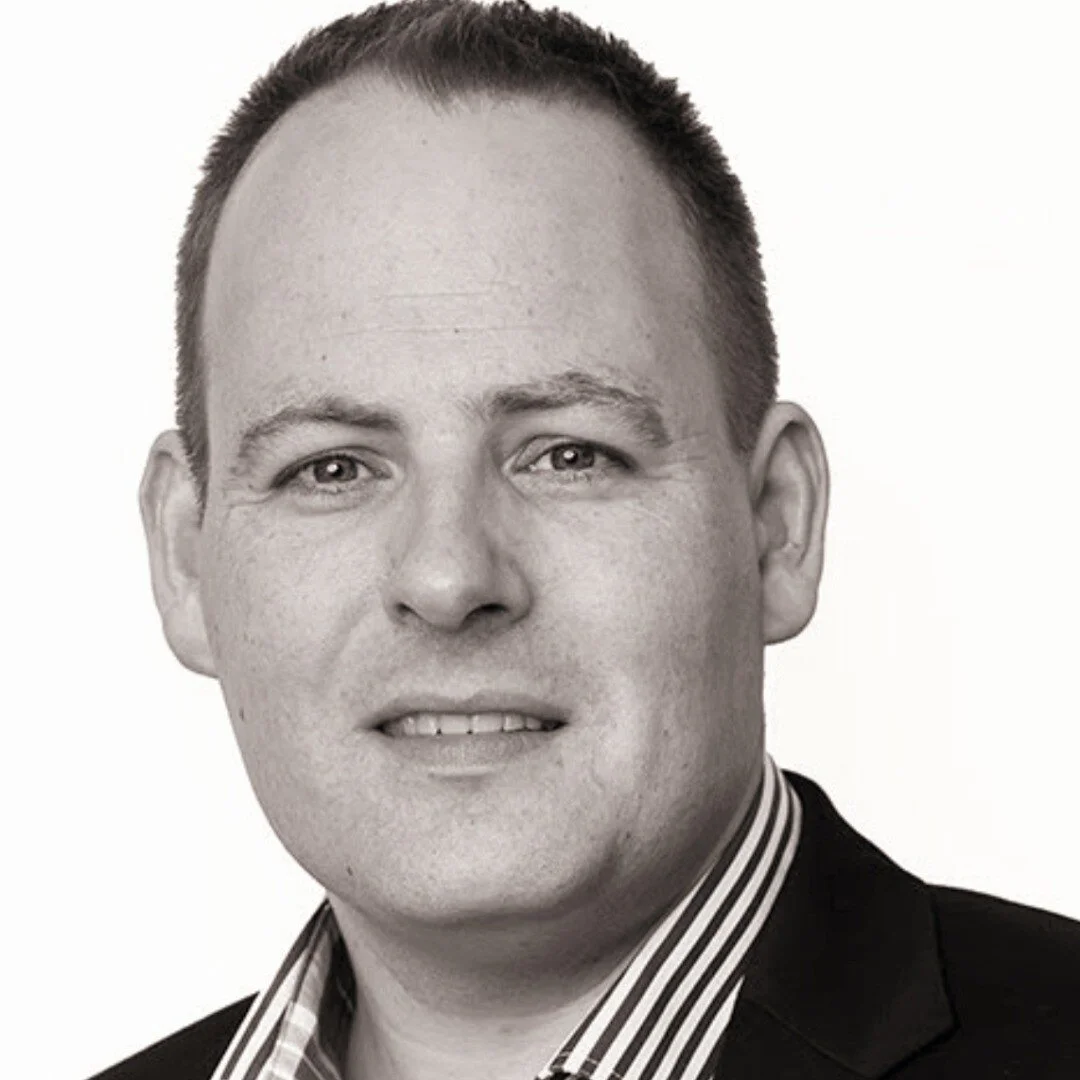 Meet the Cast!
Declan Walsh aka "Micko".
Declan was one step away from being the new 'Man from Del Monte' after his white suit appearance last year! For now, he'll have to stick with 'The Man from Longford'! Declan returns to the Mad Ravens