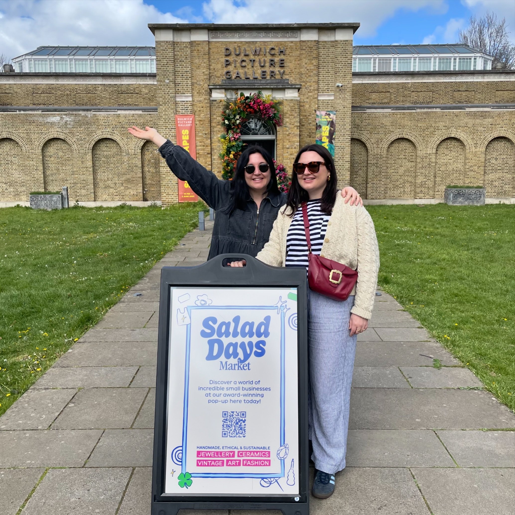 Not going to the marathon today and looking for something local, free and cute to do? Come visit Salad Days Market today inside @dulwichgallery from 11-4pm!

Not only do we have 20 gorgeous stallholders for you to browse and shop, today you can also 