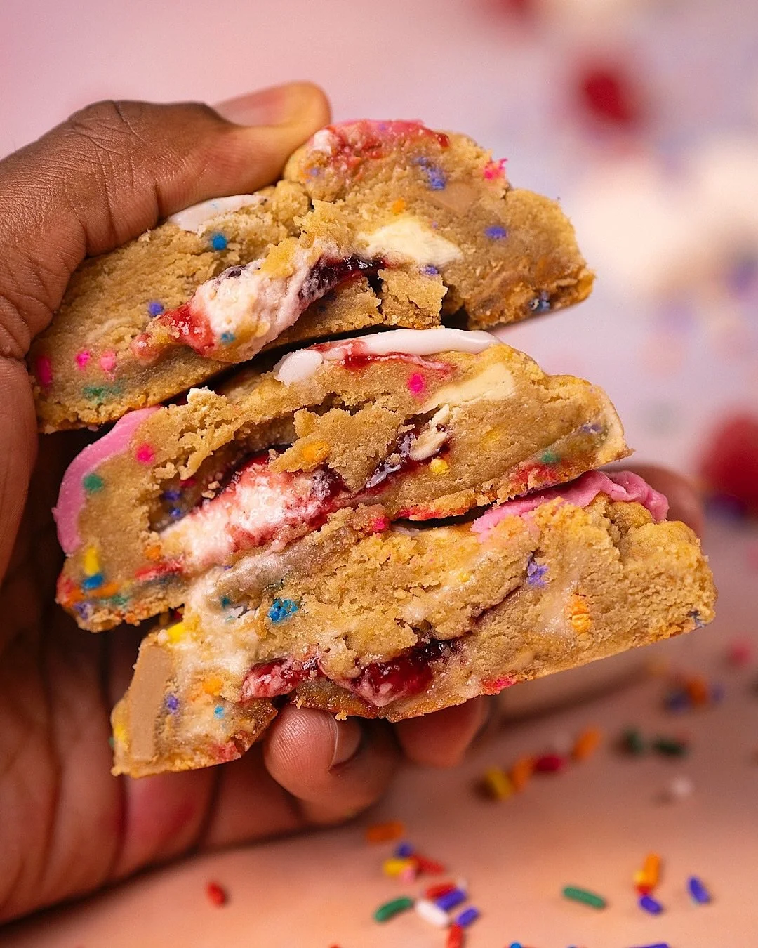 Our next market at @batterseapwrstn is this weekend! Here&rsquo;s all the yummy treats you&rsquo;ll be able to enjoy there, this Sunday 5th October.

🍪 @andsweet.london 🍪 Find rich and delicious brownies, cupcakes and cookies all lovingly and fresh