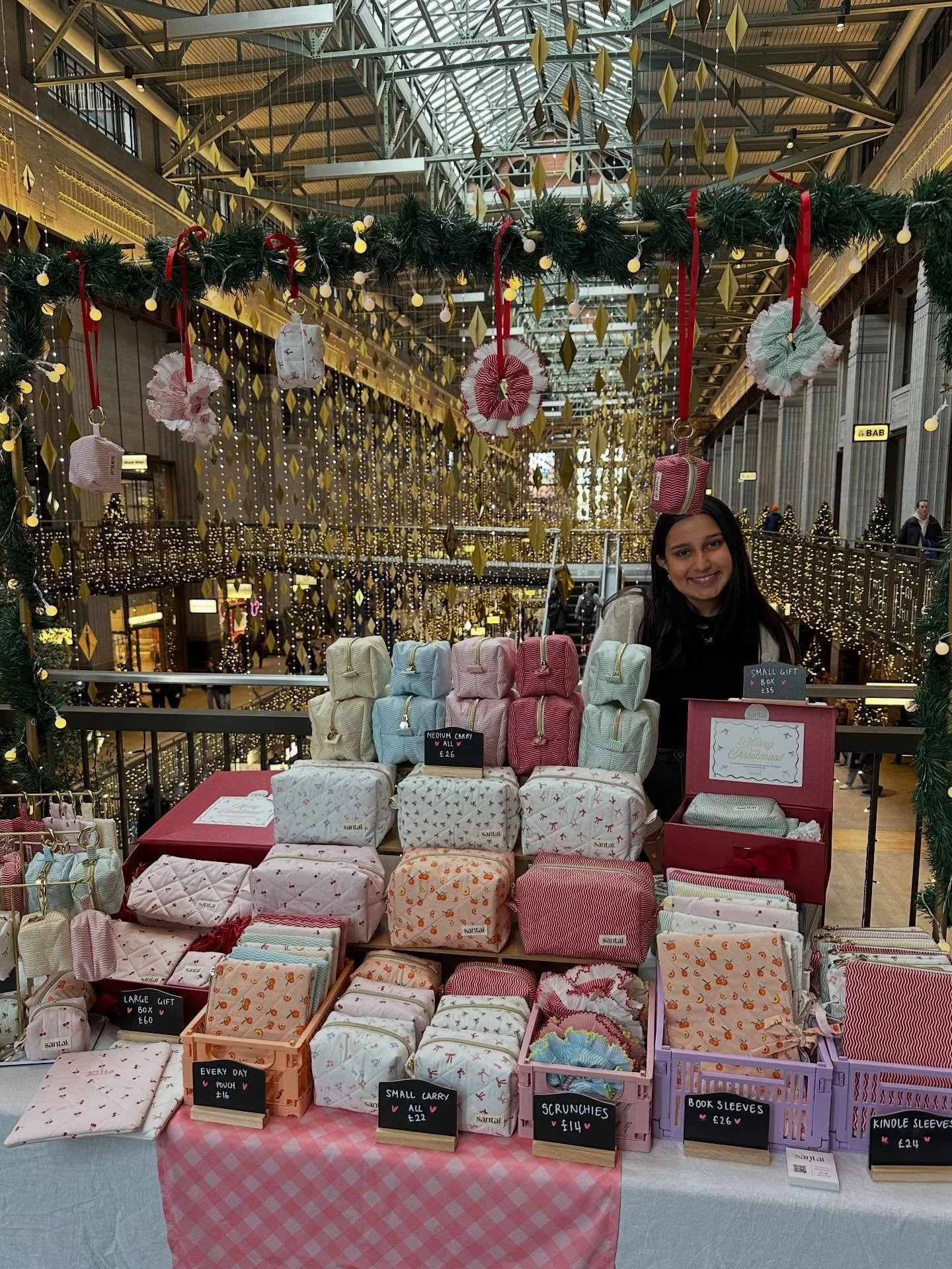 Our Christmas Market is open inside @batterseapwrstn and we&rsquo;re having so much fun already!

Find 35+ talented makers here, with a wide range of beautiful handmade things! 

Shop from 11-8pm today, it&rsquo;s free to enter and everyone&rsquo;s w