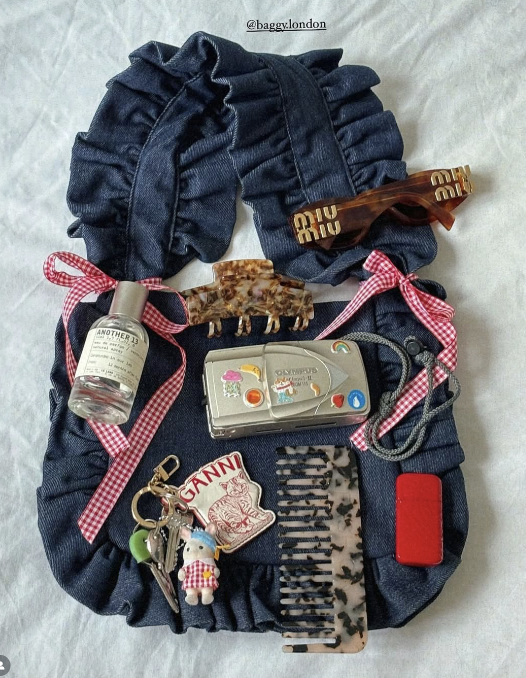Our Small Biz Sample Sale returns for one weekend only in January!