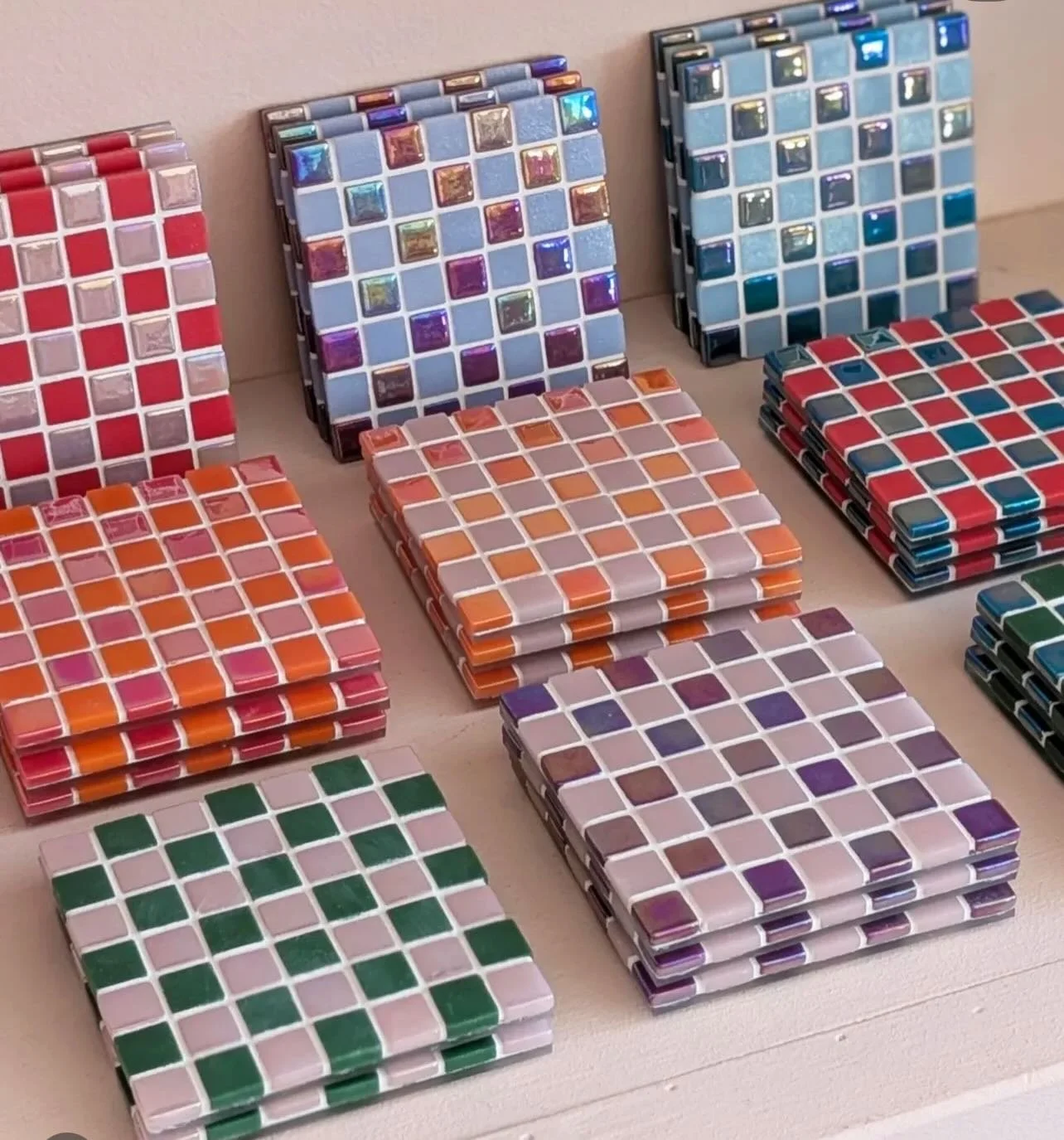 Check out just a few of the brands trading at our Sample Sale Market on Saturday 31st January!

🌈 @byflorenceee 🌈 Handmade glass tile home accessories, frames and coasters. Discounts will range from 20-50% on sale items and seconds with a few new d
