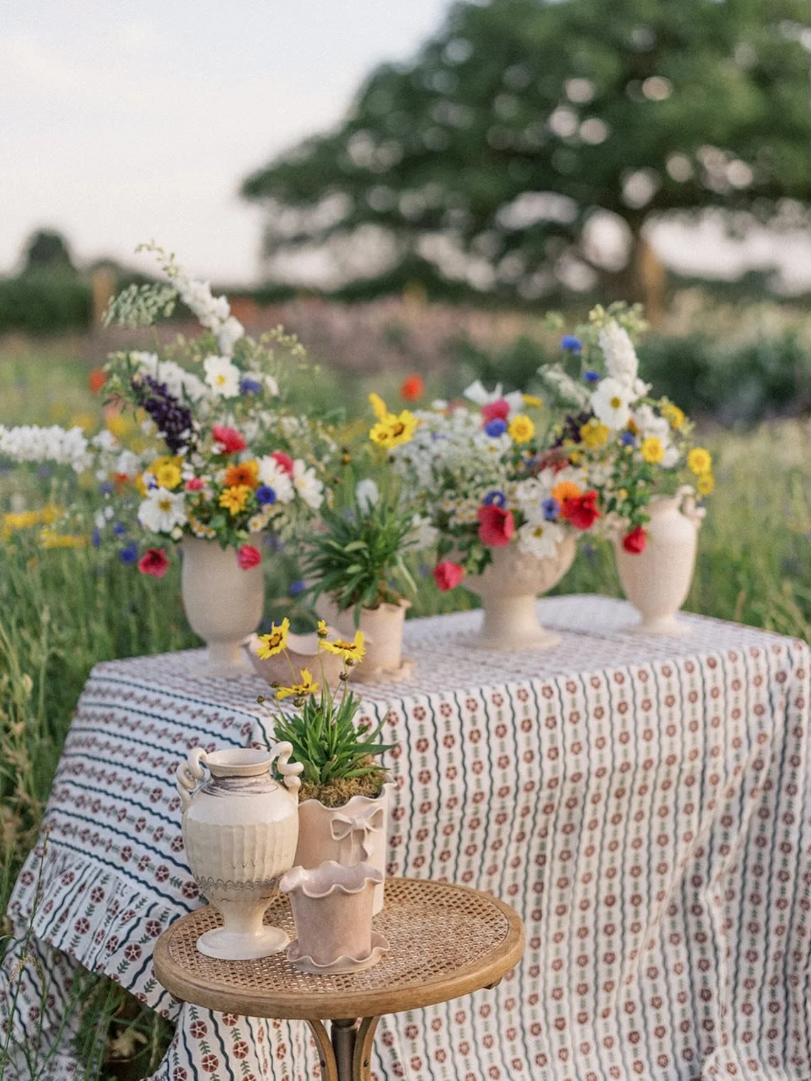 We&rsquo;re so pleased to share more of the brands trading at our popup shop on Saturday 28th February at Borough Yards!

💐 NEW! @jessellisceramics 💐 We love the regal and ornate nature of this beautiful frilly ceramic ware. Each piece is handmade 