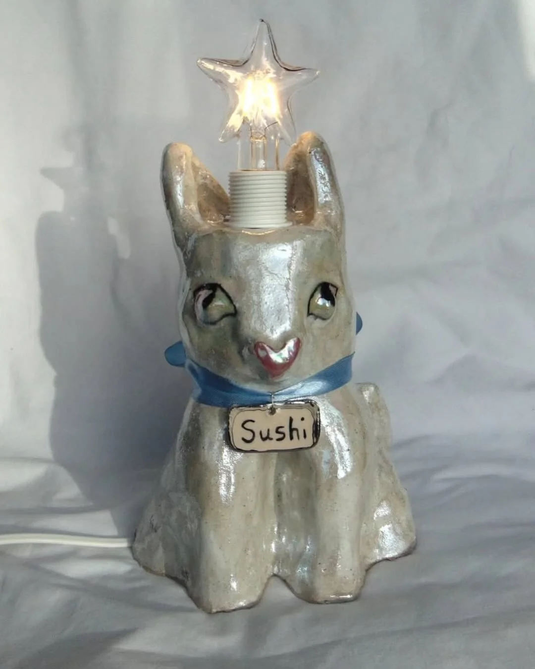 Check out these two ceramic artists who we are absolutely THRILLED to welcome to our popup shop in Borough Yards on Saturday 28th February!

🌟NEW! @elic0e 🌟 So good that when Daisy opened the application she had to call me immediately to tell me al