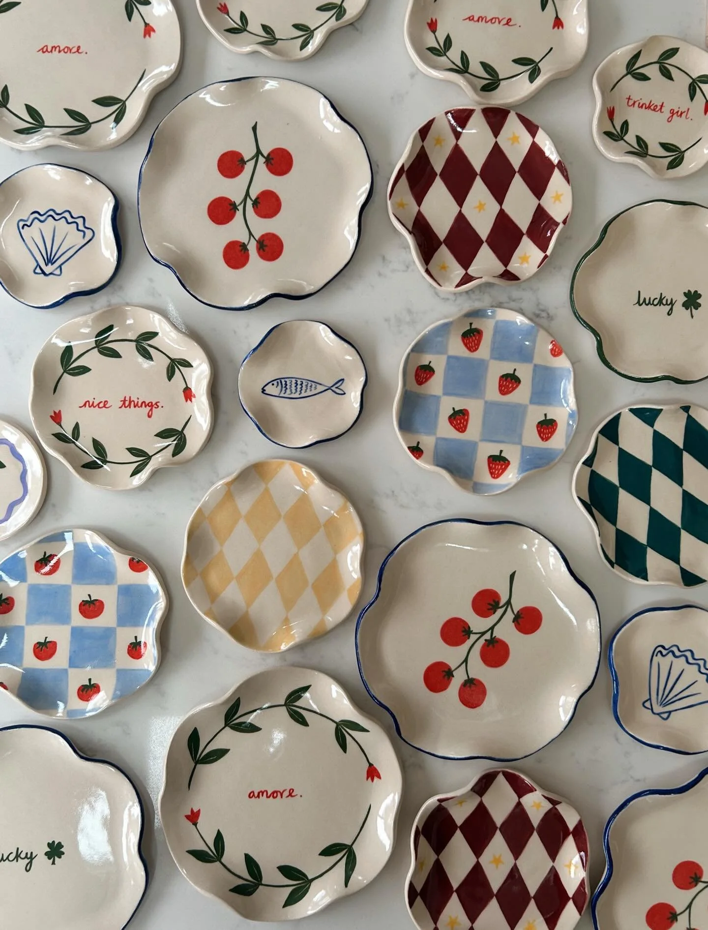 Two of your favourite brands are returning to Salad Days Pop-Up Shop at Borough Yards this Sunday 1st March!

🌀 @carolineburkeceramics 🌀 Caroline&rsquo;s cute range of handbuilt ceramic homeware features travel mugs, trinket dishes, matchstick hold