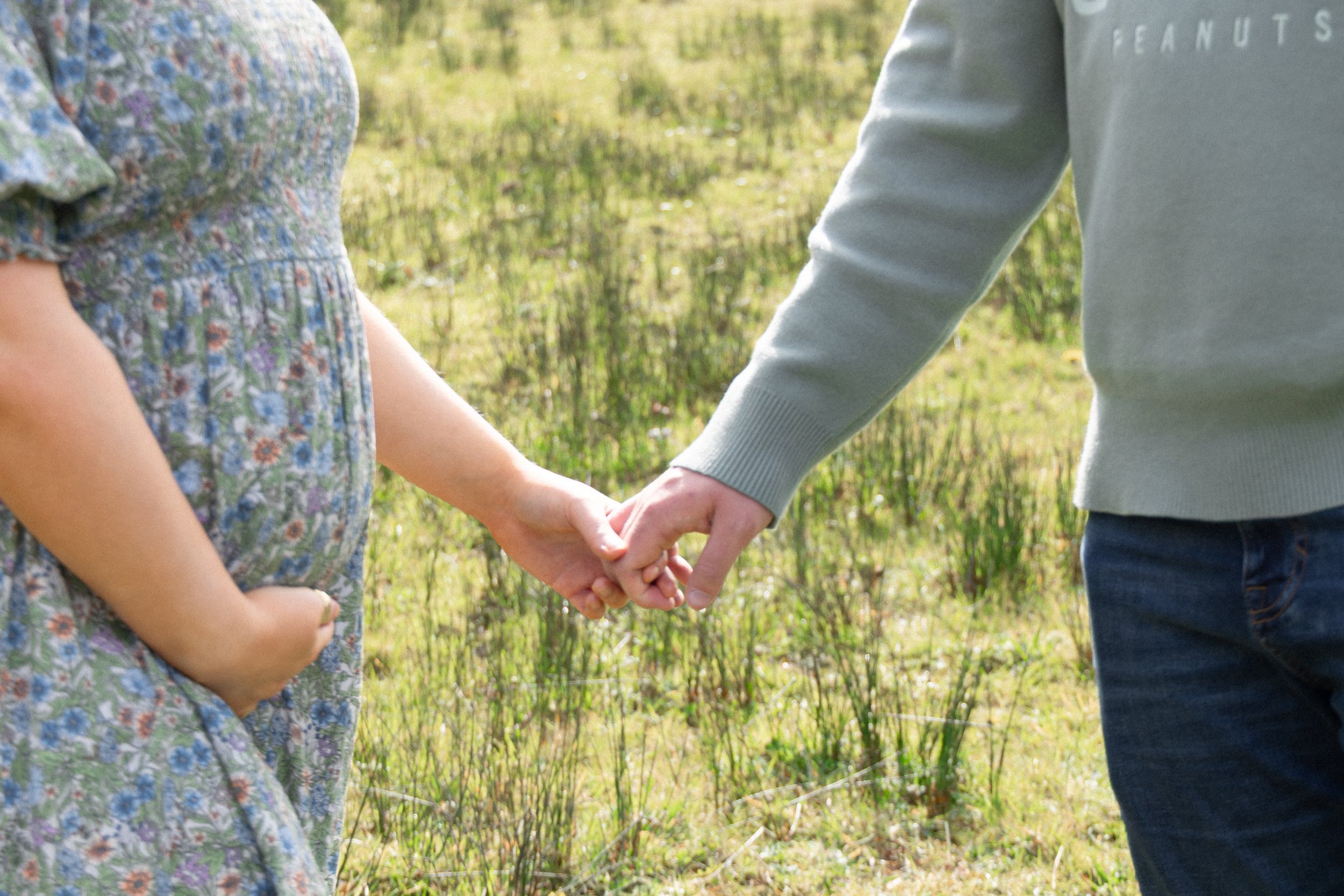 EmilySercombePhotographyBangorNorthernIrelandPregnancyShoot-135.JPG