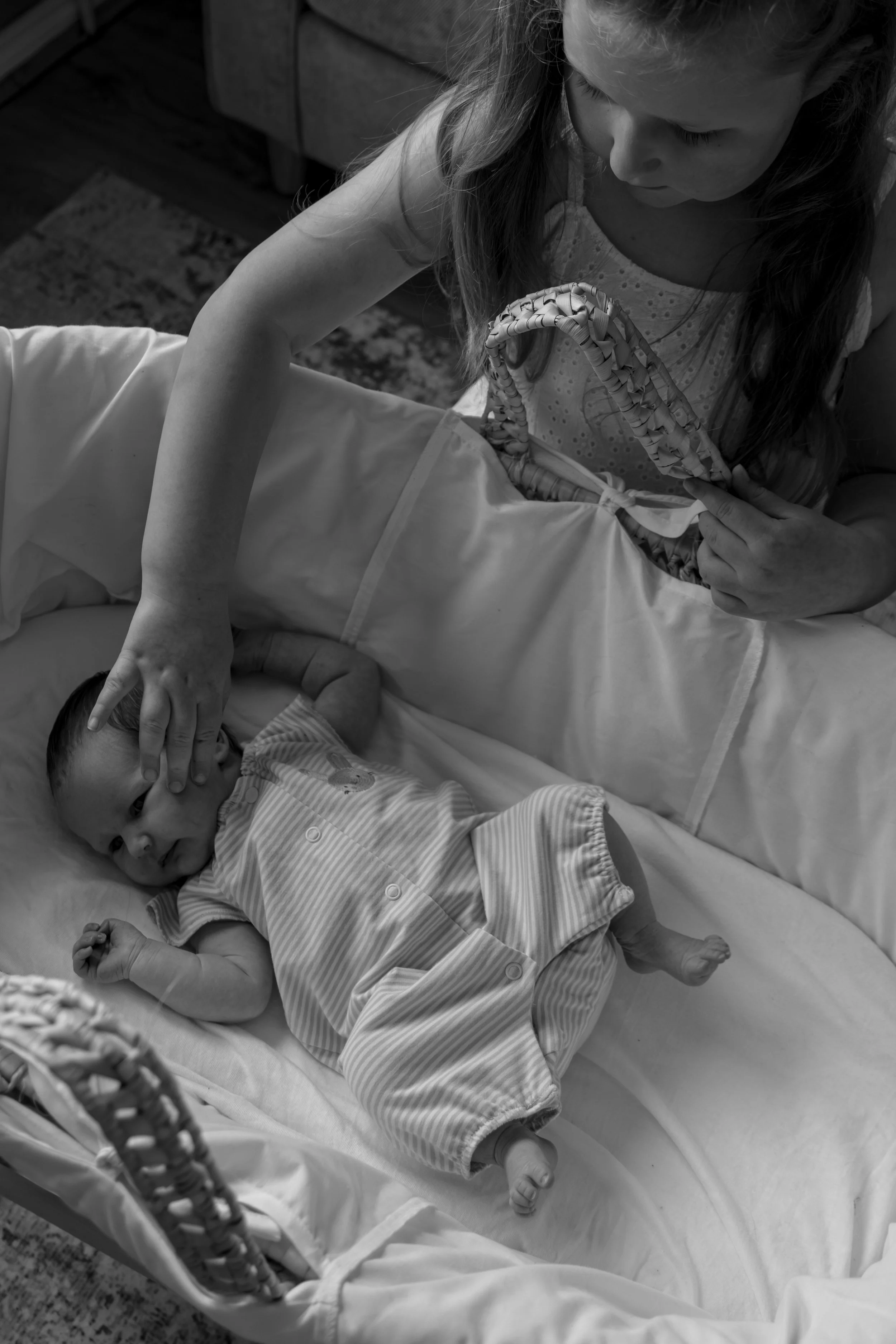 EmilySercombePhotographyFamilyShootNewbornNorthernIreland-9.JPG