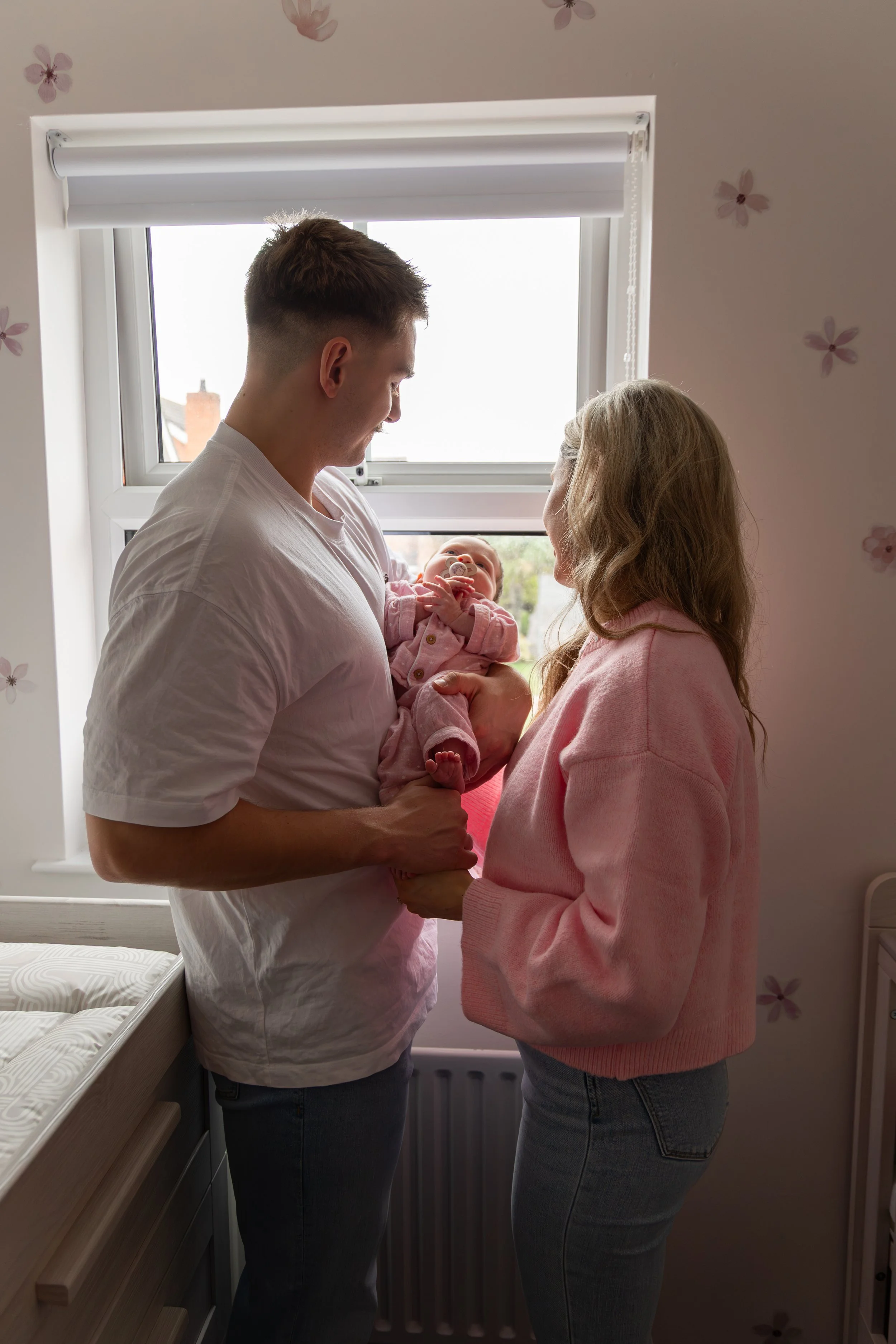 EmilySercombePhotographyBangorNorthernIrelandNewbornFamilyShoot-62.JPG