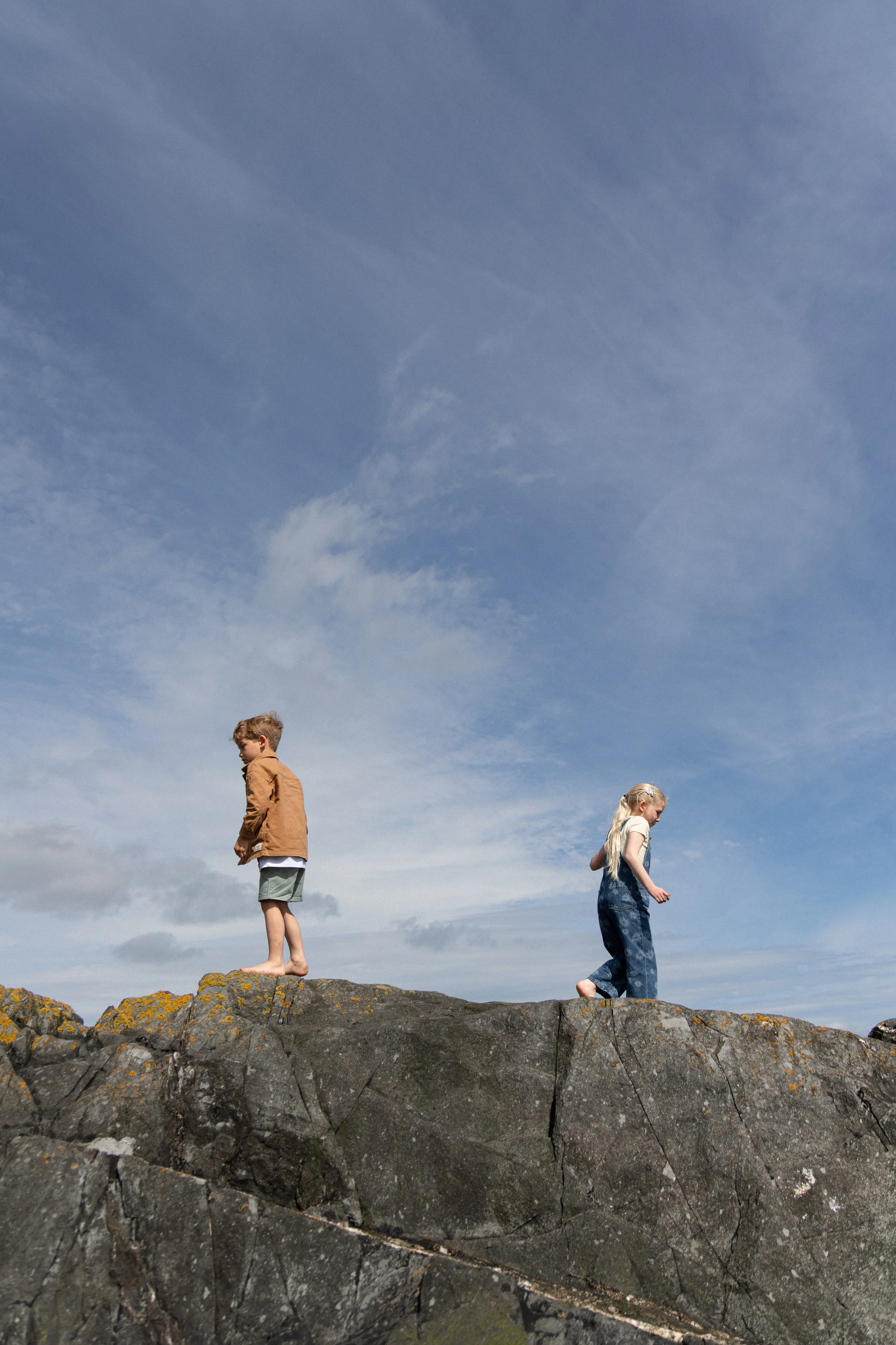 EmilySercombePhotographyFamilyShootGroomsportNorthernIreland-76.JPG