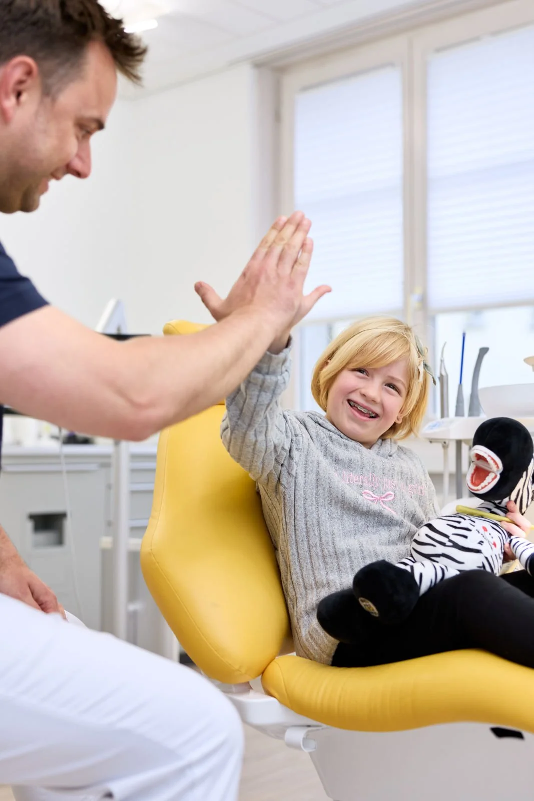 103 - 732zahni1869.jpg