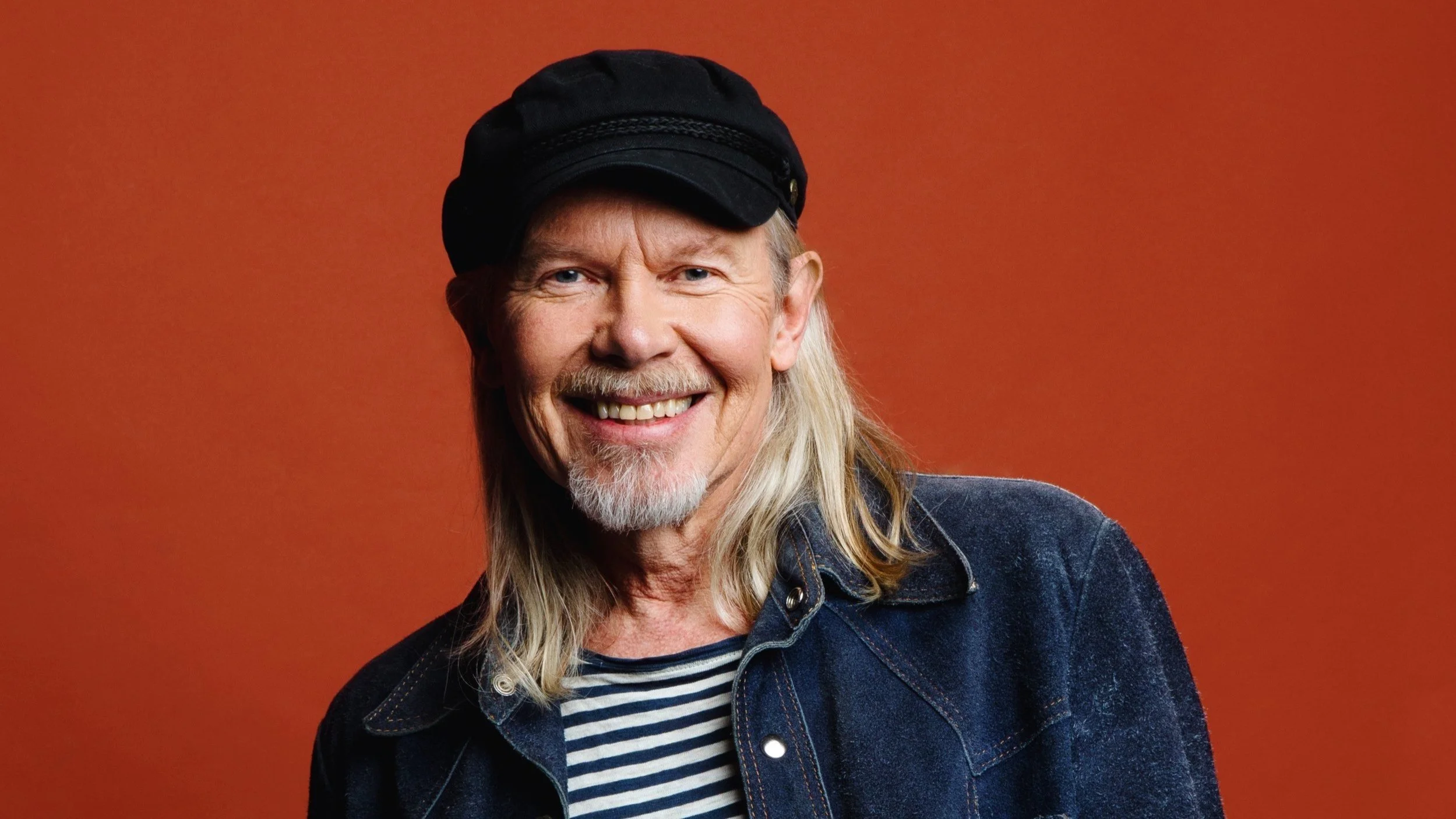 J. Karjalainen — Pyhtään Kulttuuritalo