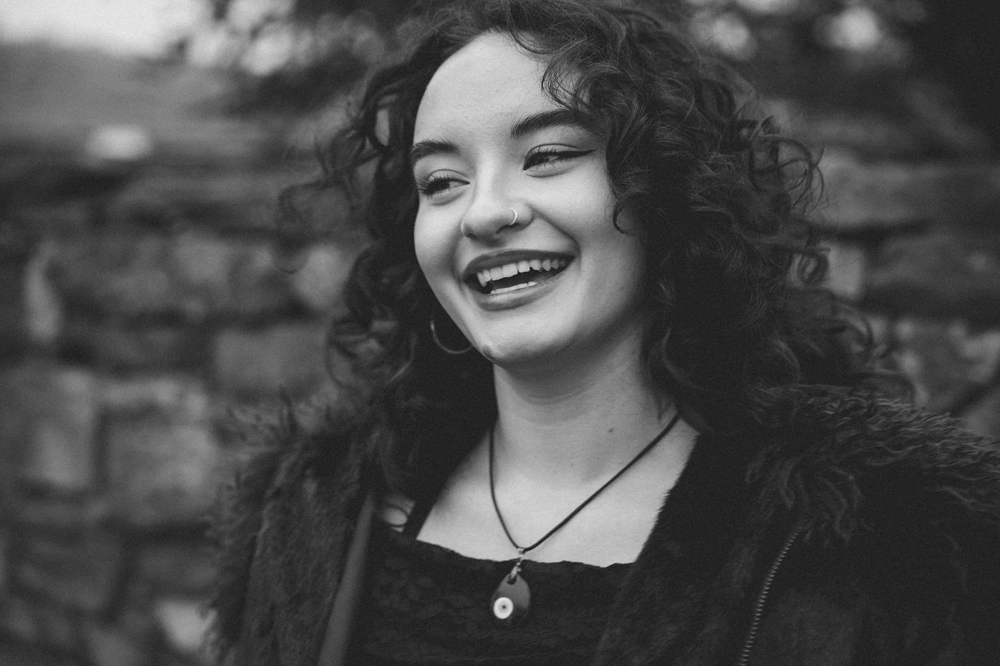 @cmedshenandoah Senior Photoshoot hot off the presses! 🔥 
Here are a few of my fave photos from our shoot @visitmsv 💫 

I&rsquo;m incredibly grateful to work with such a talented and fine bunch of human beings. They have welcomed me to Shenandoah C