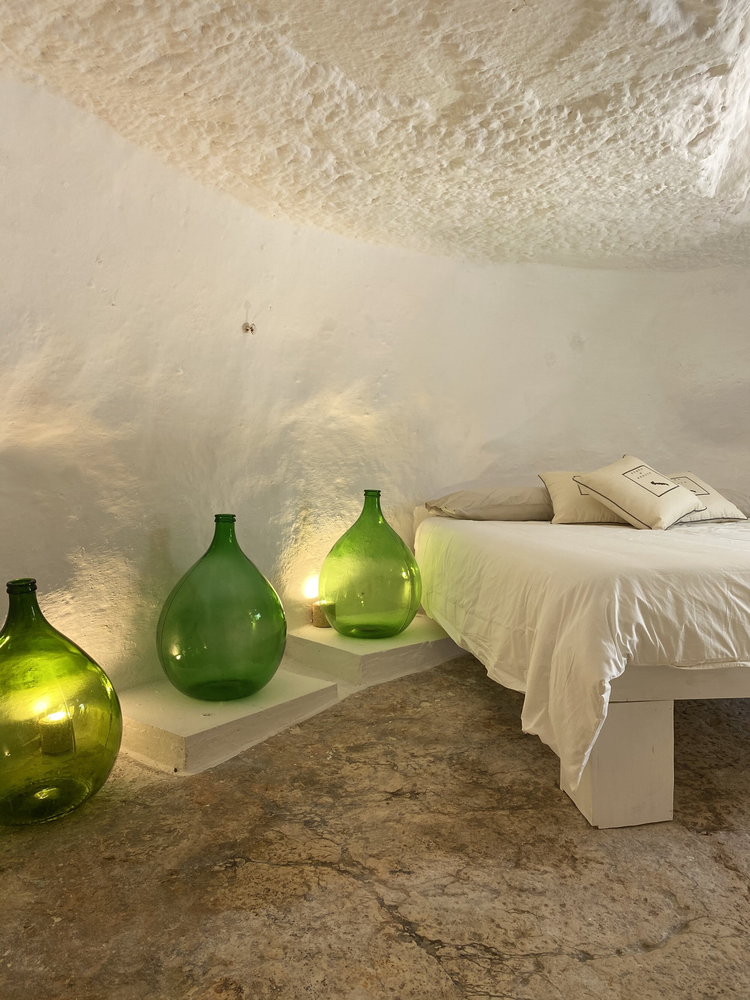 LeSetteValli TrulloBedroom1.jpeg