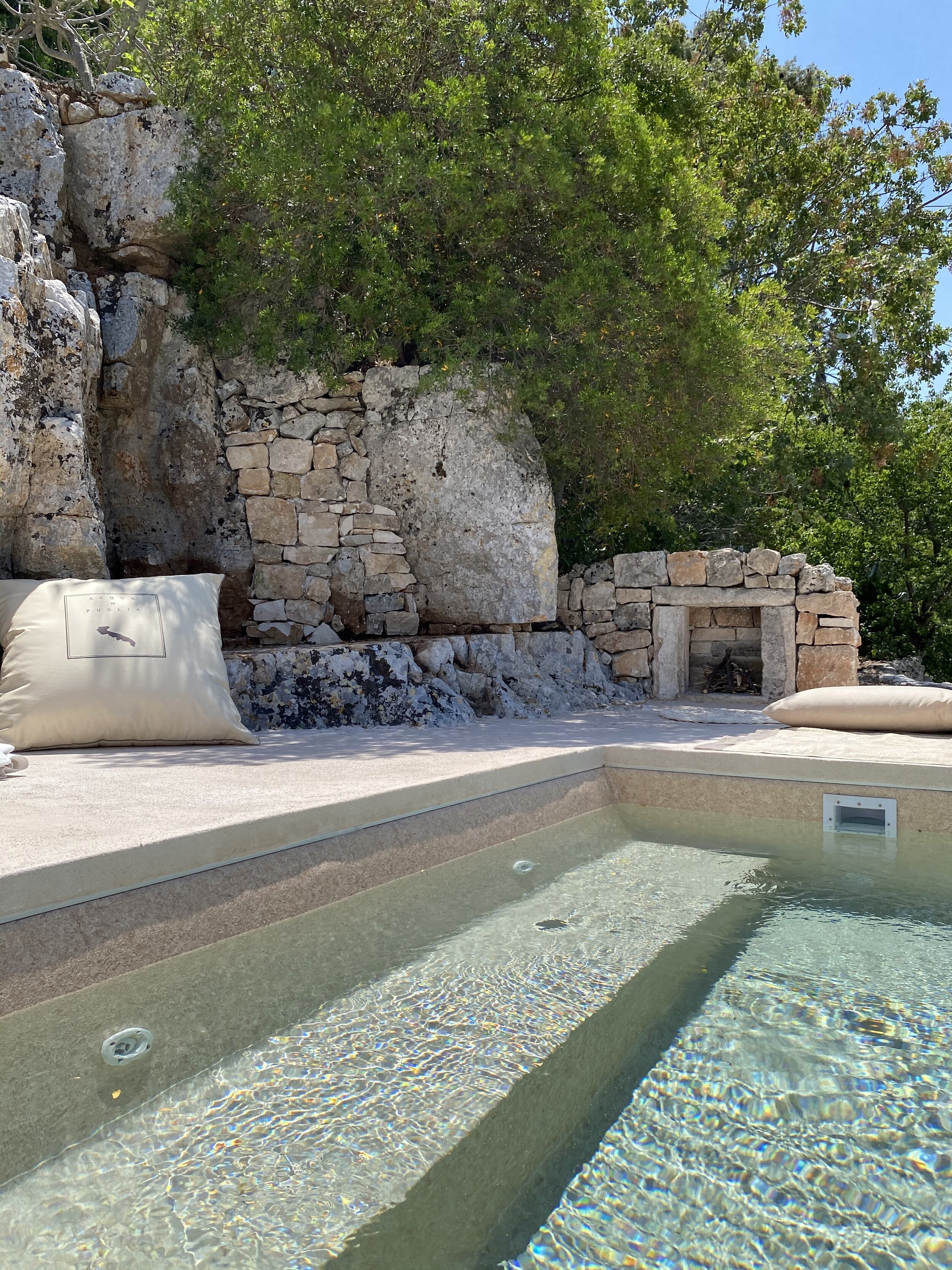LeSetteValli Pool1.jpeg