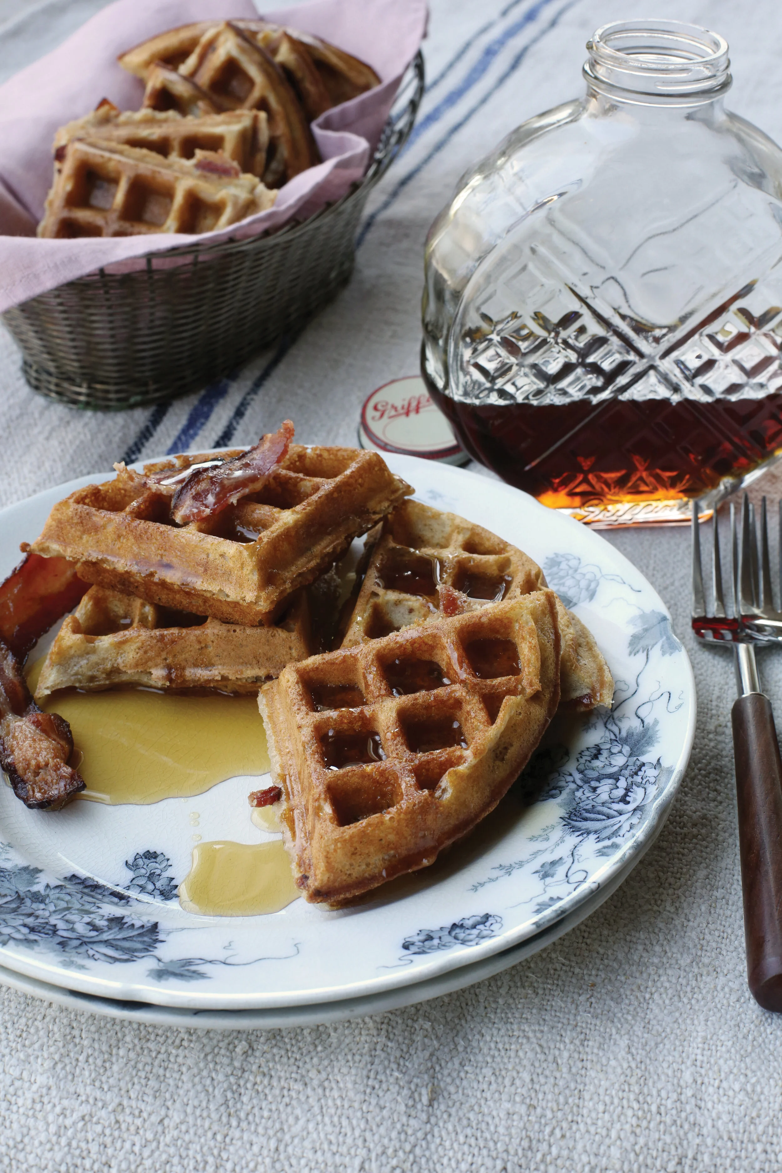 3O3A2471_BaconWaffles.jpg